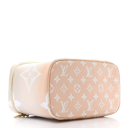 Louis Vuitton Monogram Giant By The Pool Nice BB Brume 4 of 6