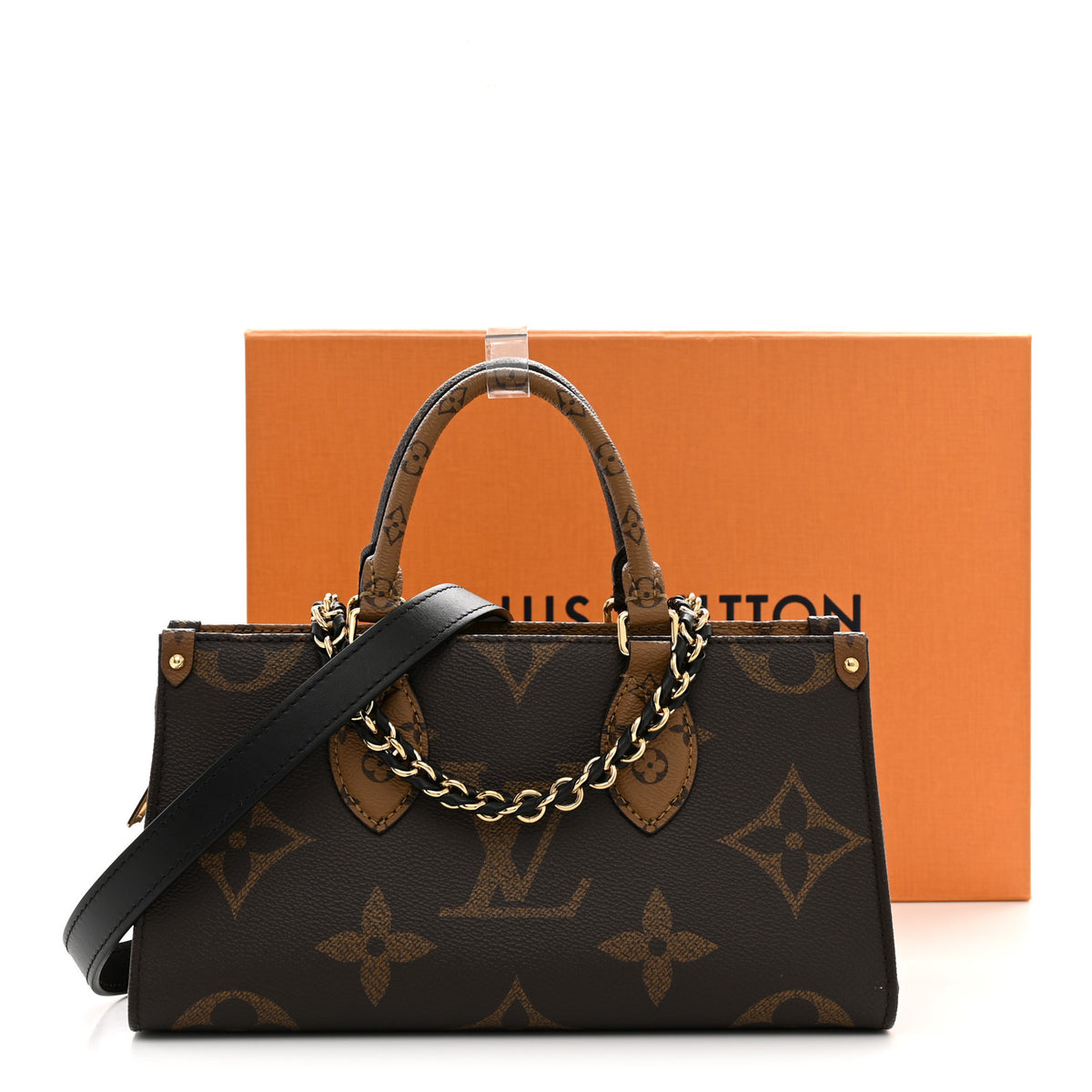 Reverse Monogram Giant OnTheGo East West Chain