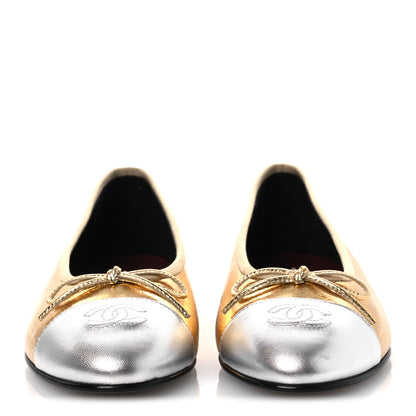 Chanel Metallic Crackled Laminated Calfskin CC Cap Toe Ballerina Flats 37.5 Gold Silver 4 of 11