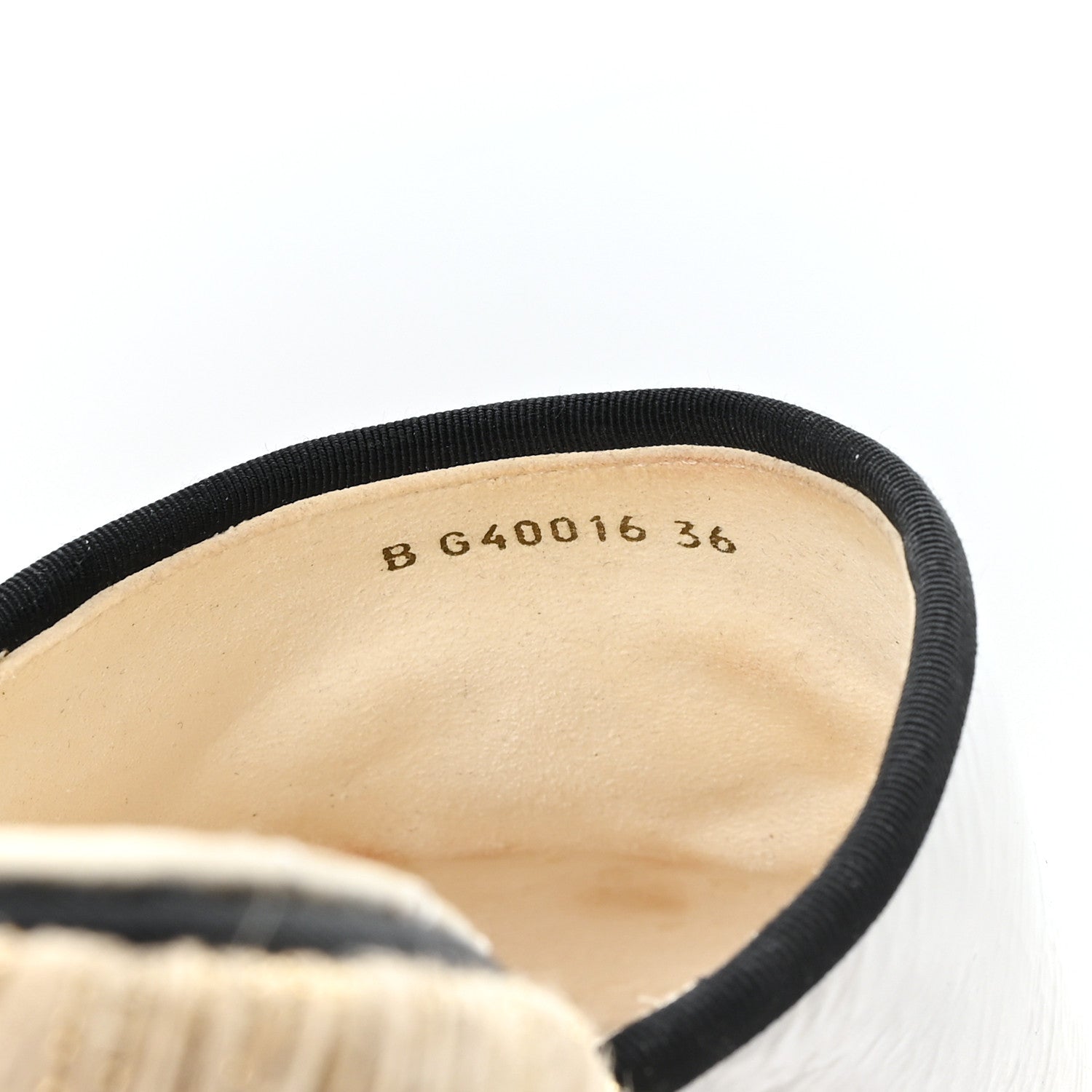 Chanel Crumpled Goatskin CC Espadrille Mules 36 White Black 9 of 9