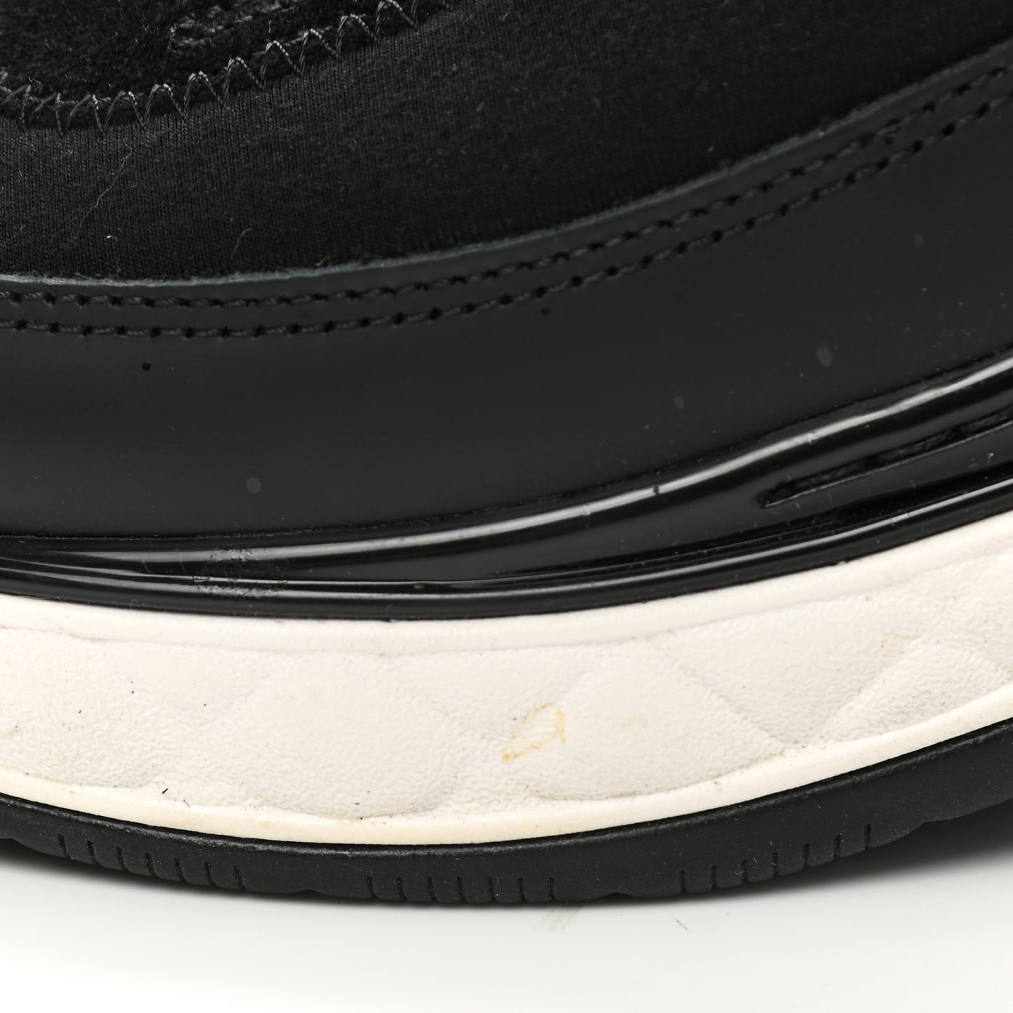 Velvet Calfskin Mixed Fibers CC Sneakers 38 Black
