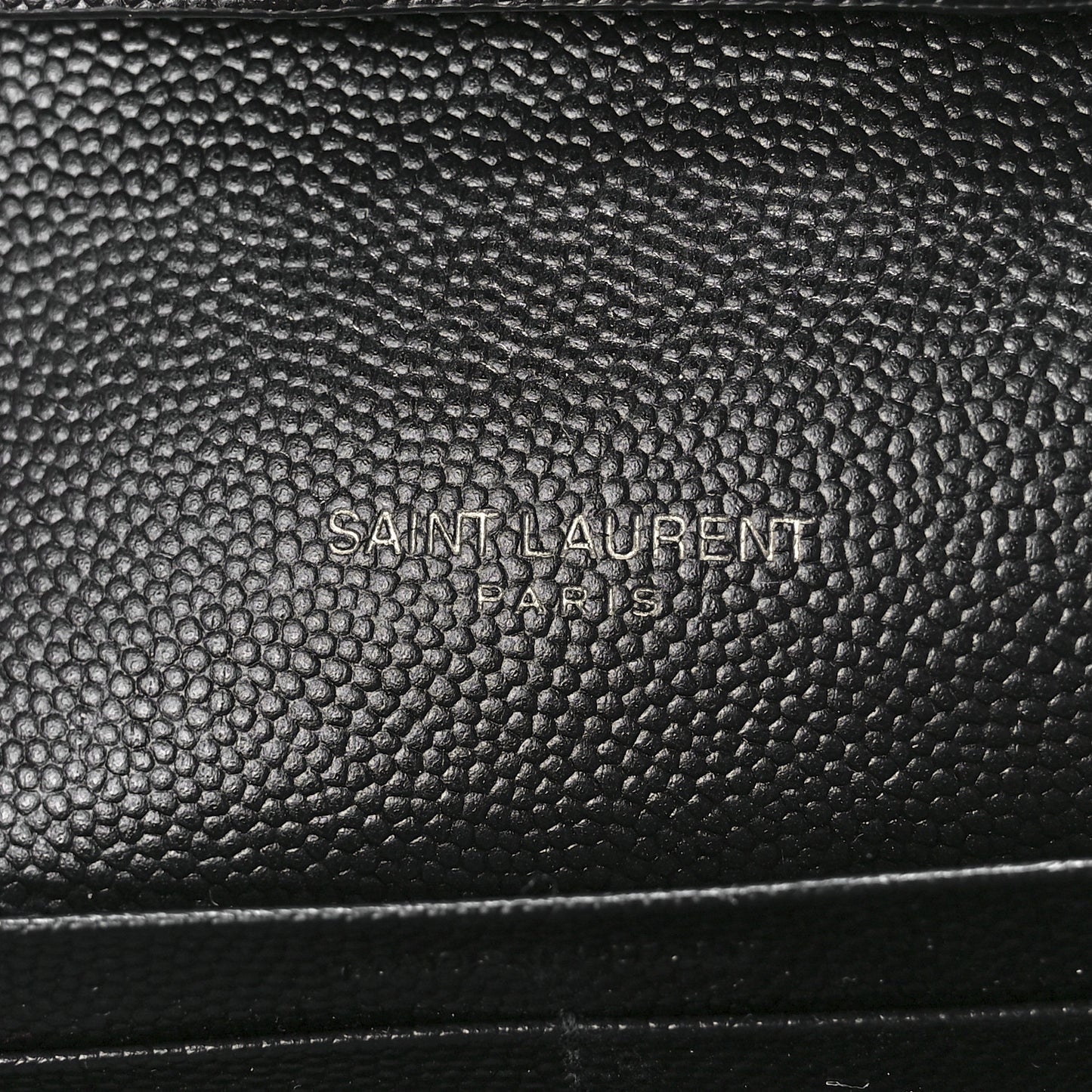 Grain De Poudre Matelasse Chevron Monogram Monochrome Chain Wallet Black