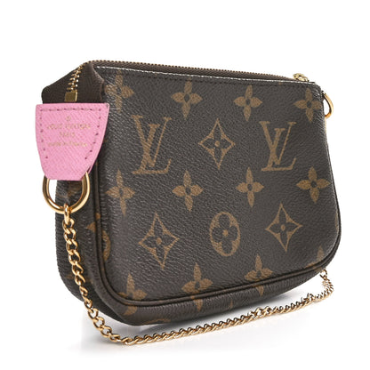 Louis Vuitton Monogram 2022 Christmas Animation Paris Mini Pochette Accessories Pink 3 of 10