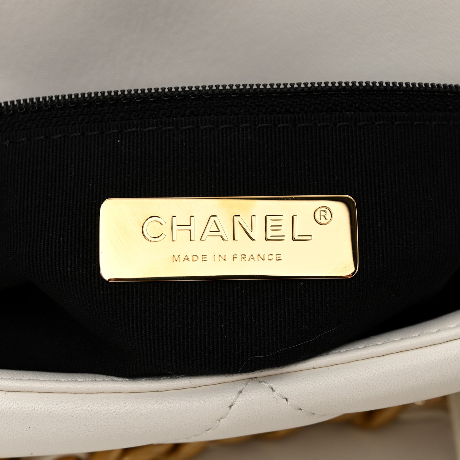 Chanel Lambskin Quilted Large Chanel 19 Flap White 6 of 10