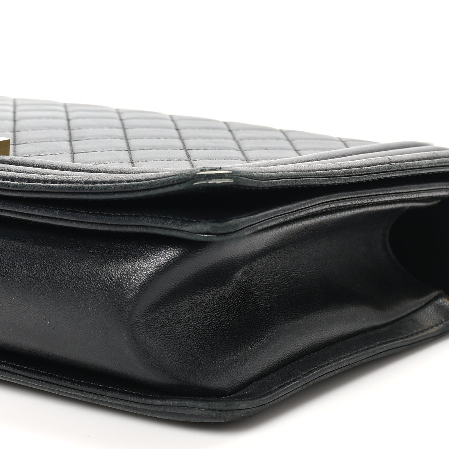 Lambskin Quilted New Medium Boy Flap Black