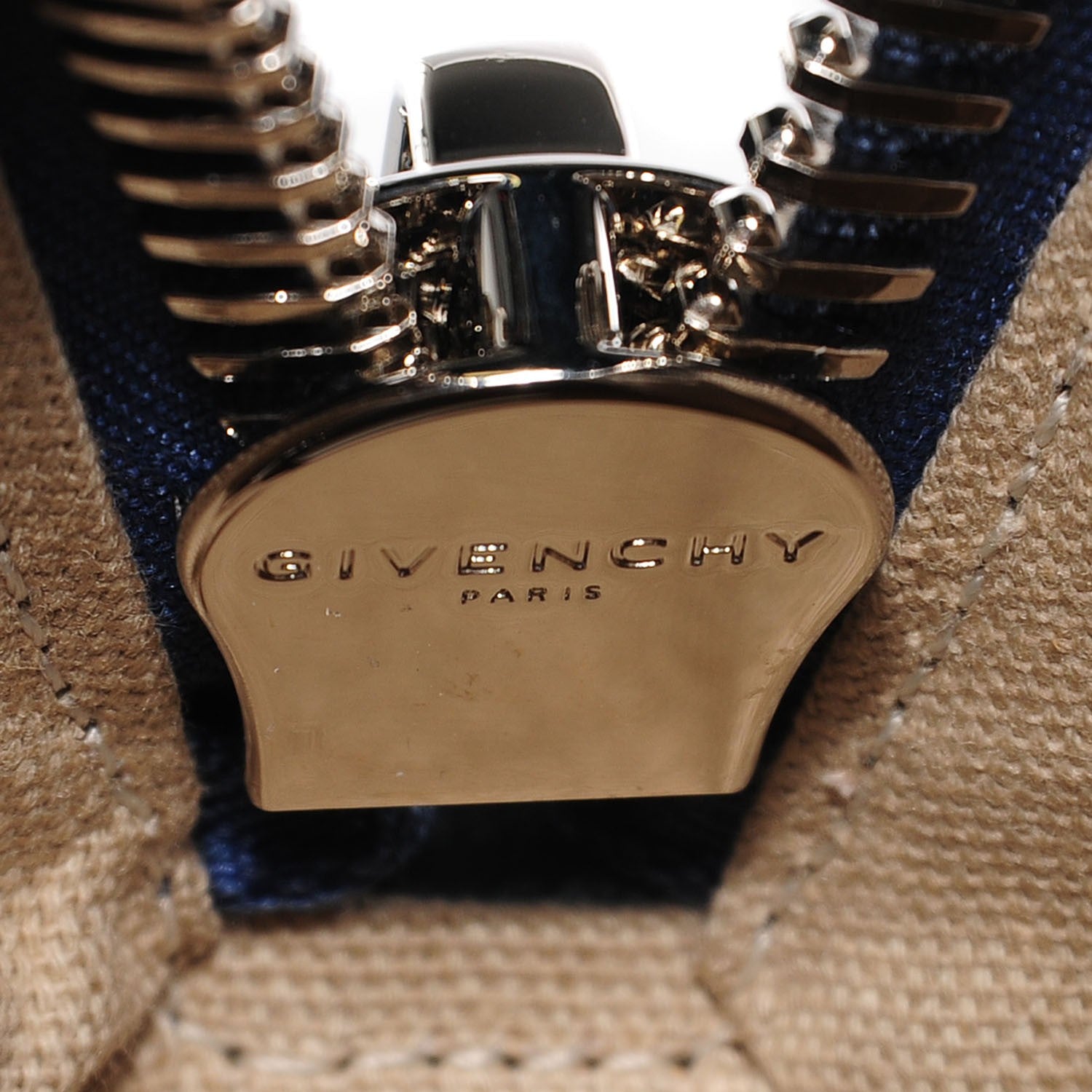 Givenchy Sugar Goatskin Small Antigona Mineral Blue 11 of 11