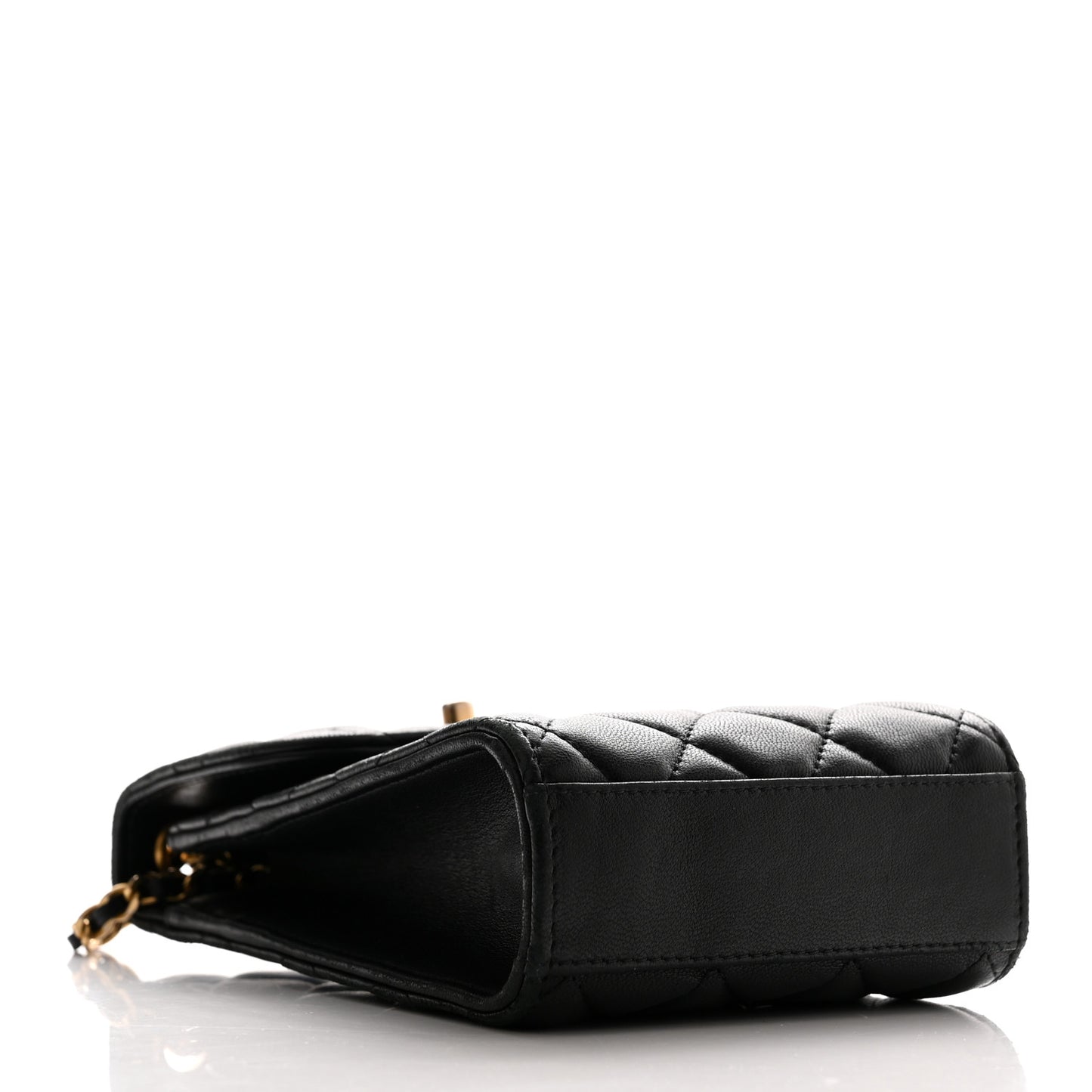 Lambskin Quilted Pearl Crush Phone Holder With Chain Black