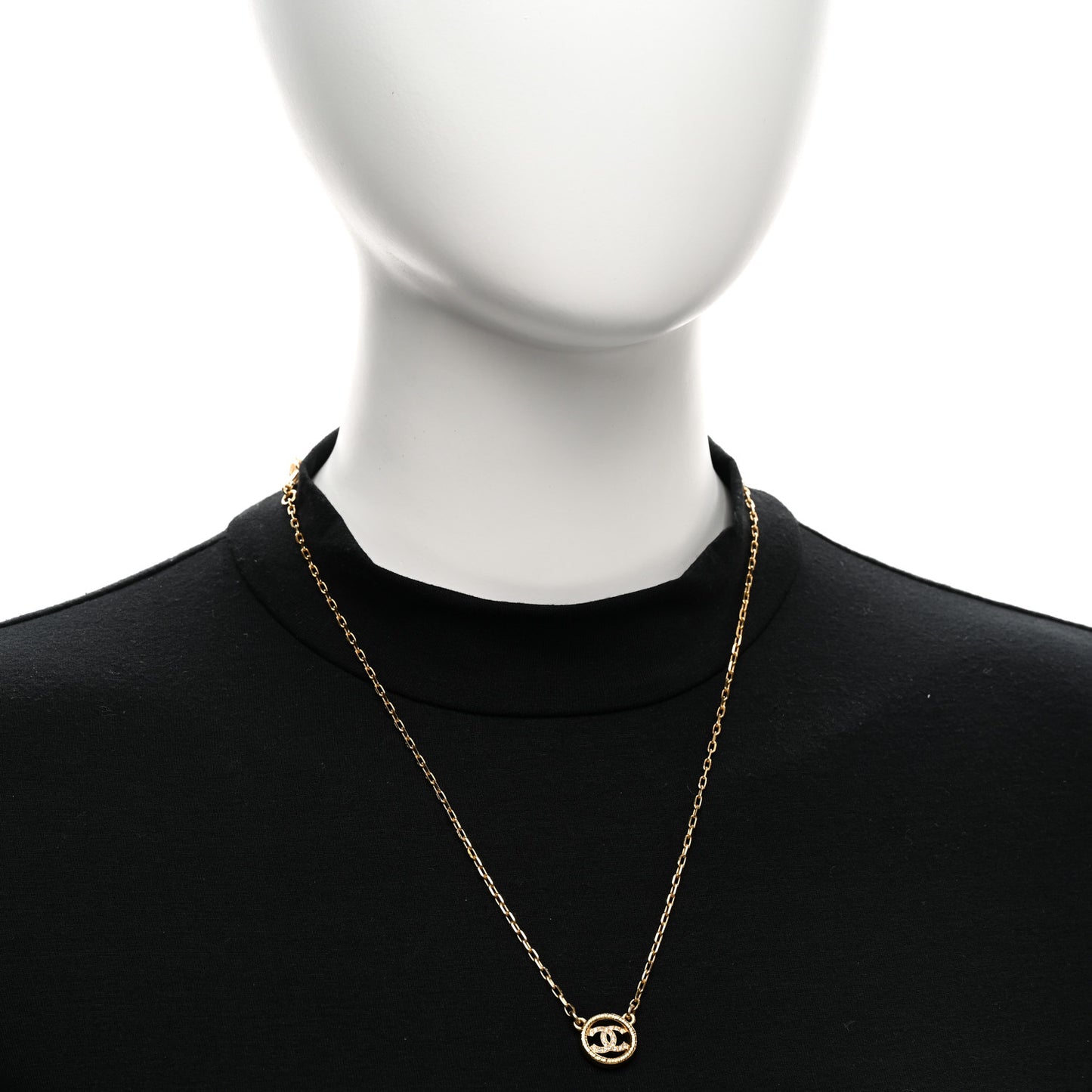 Crystal Metal CC Round Pendant Necklace Gold