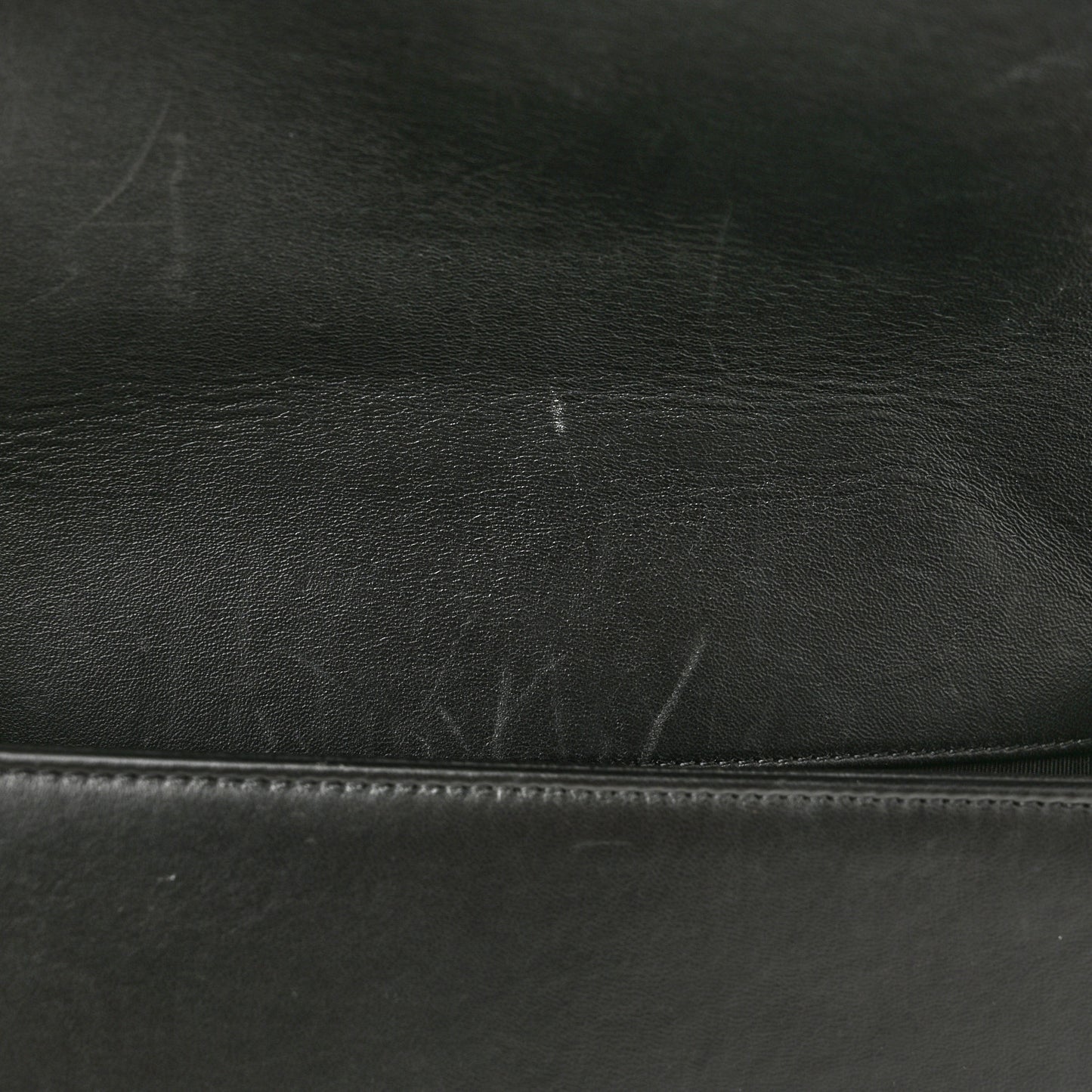 Lambskin Quilted Medium Boy Flap Black