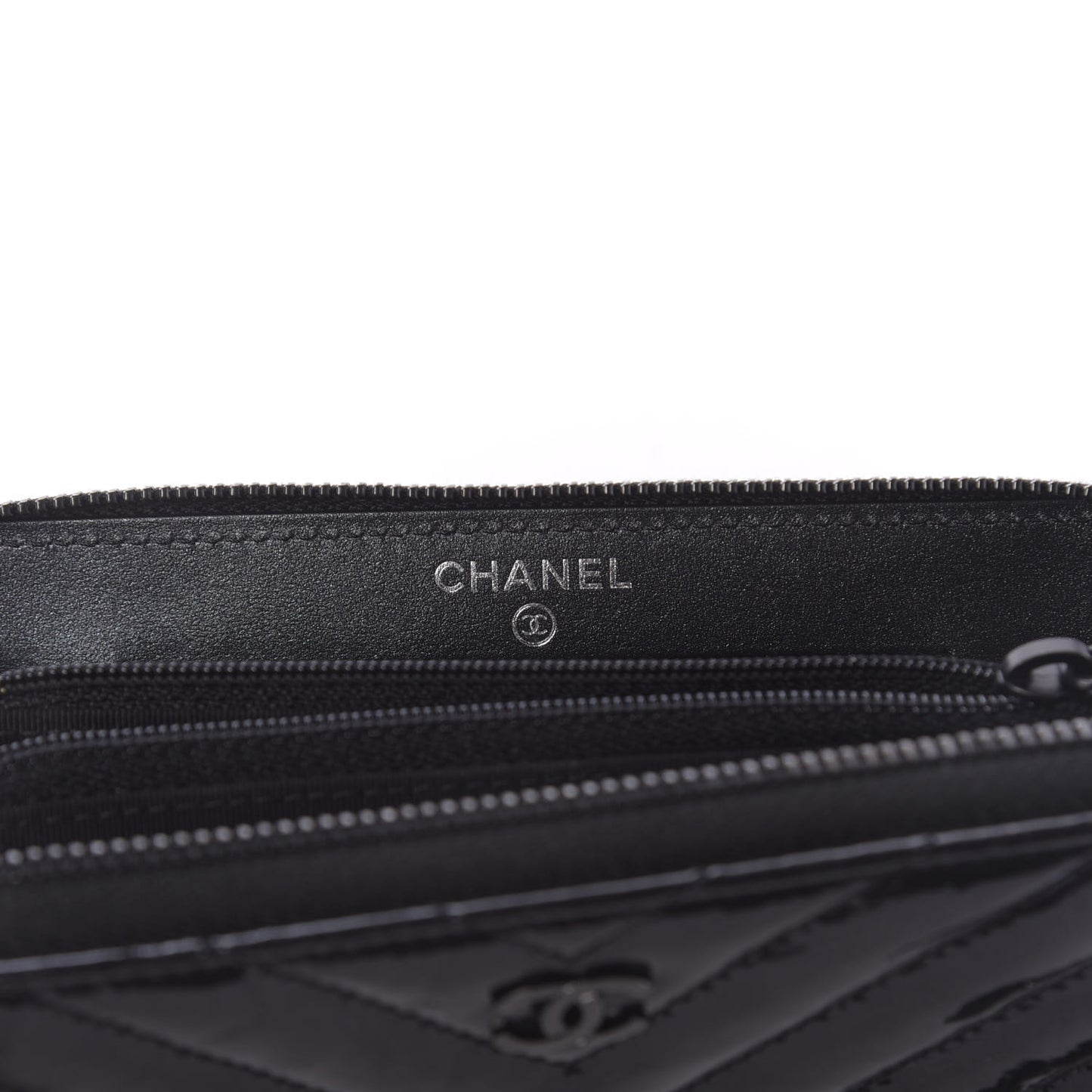 Metallic Crumpled Patent Calfskin Chevron Quilted Medium Zip Around Wallet Black