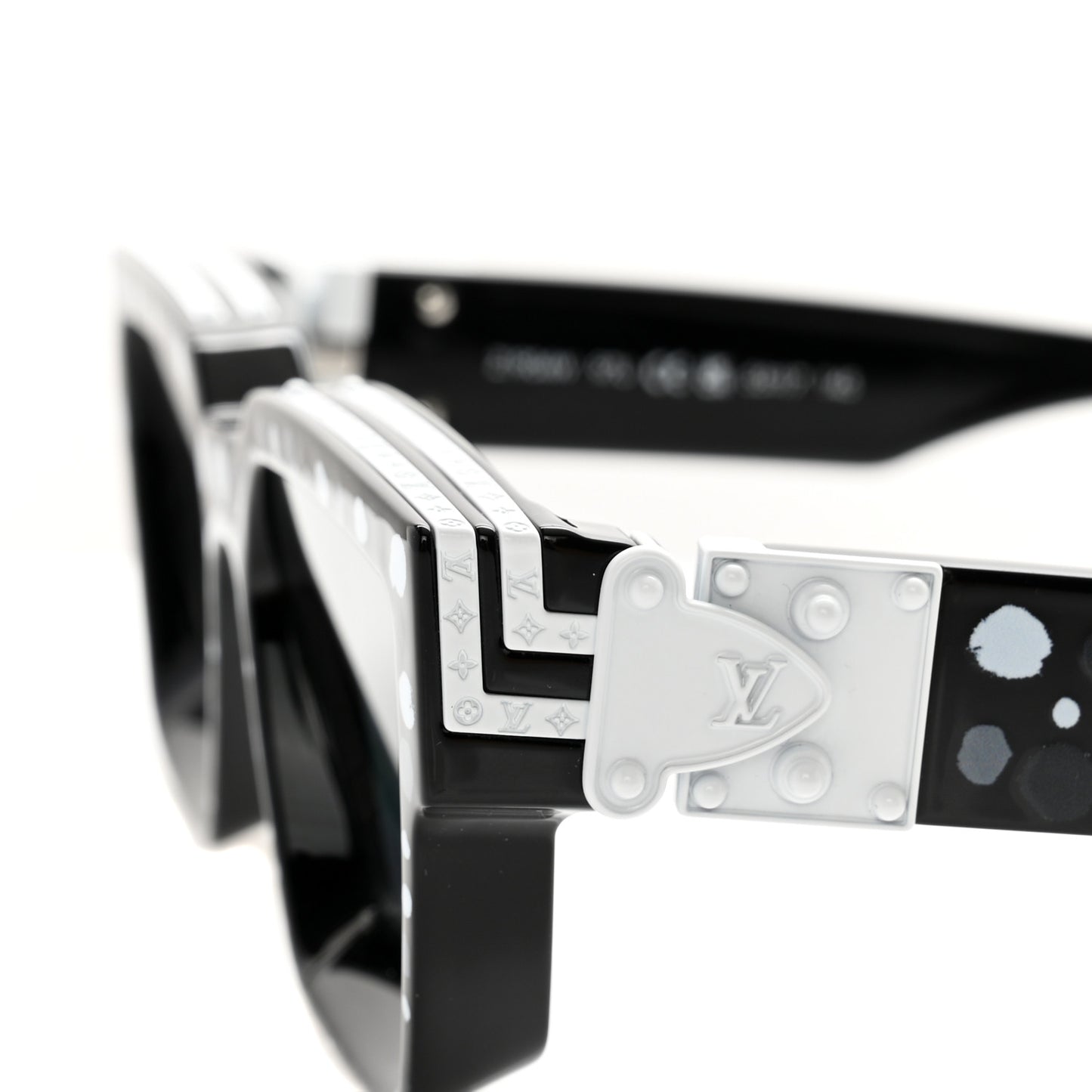 LV X YK Painted Dots 1.1 Millionaires Sunglasses Z1904W Black