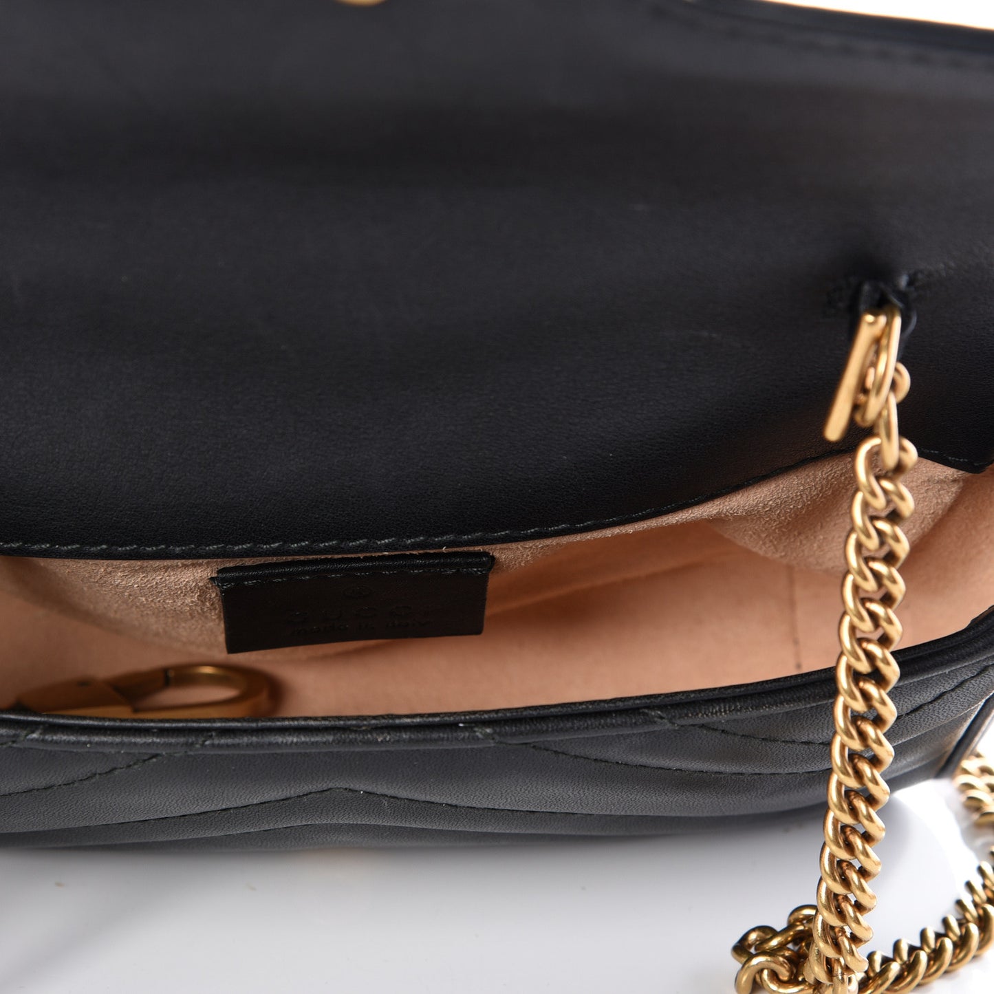 Calfskin Matelasse Super Mini GG Marmont Shoulder Bag Black