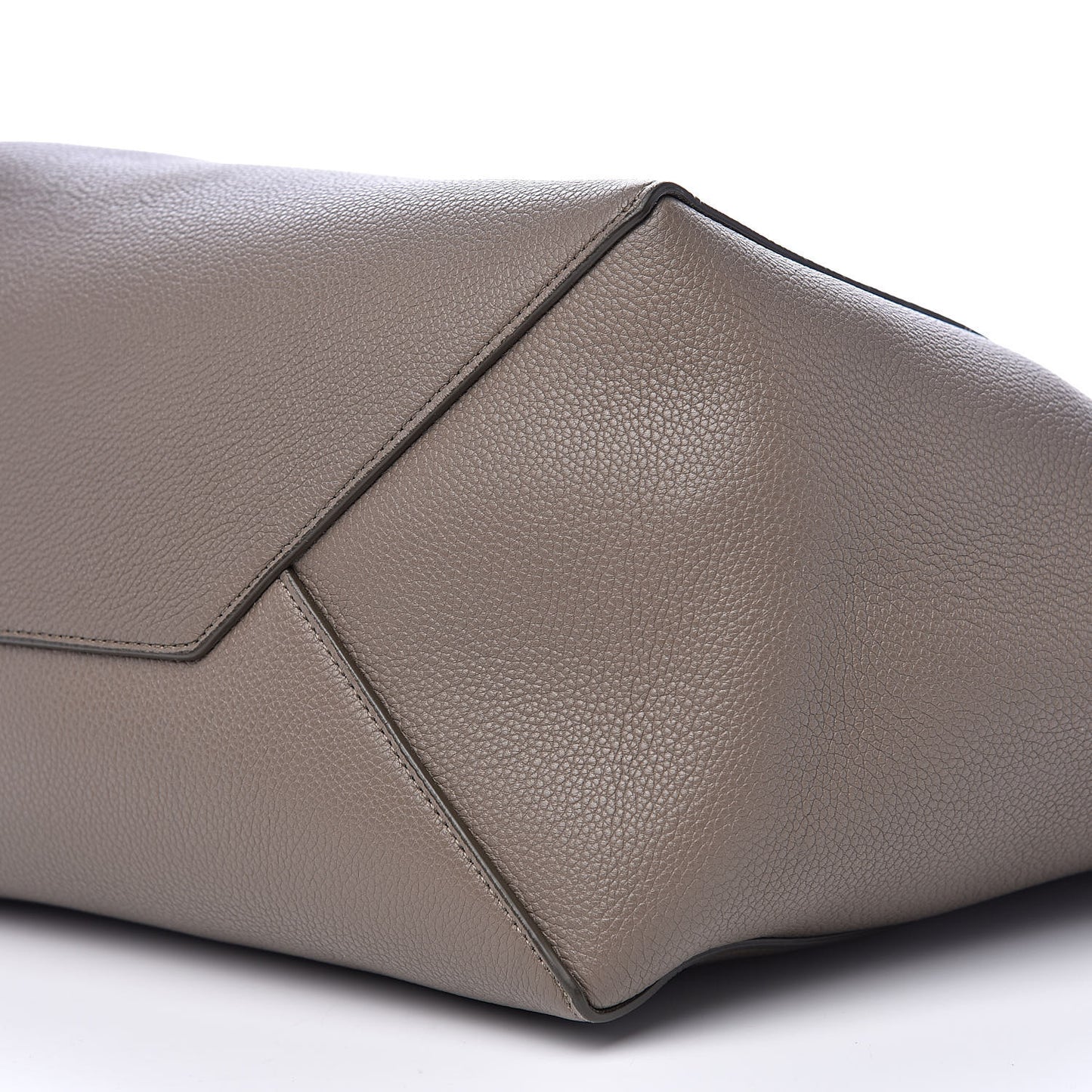Soft Grained Calfskin Small Belt Cabas Phantom Taupe