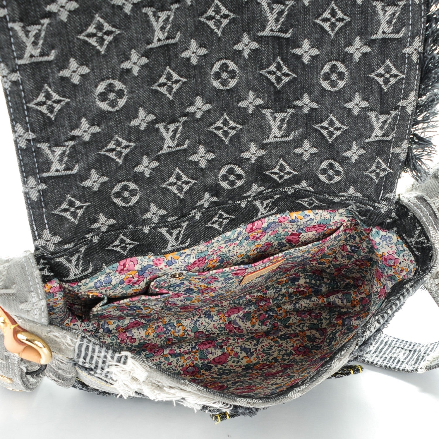 Louis Vuitton Denim Patchwork Posty Messenger Bag Gris 5 of 7
