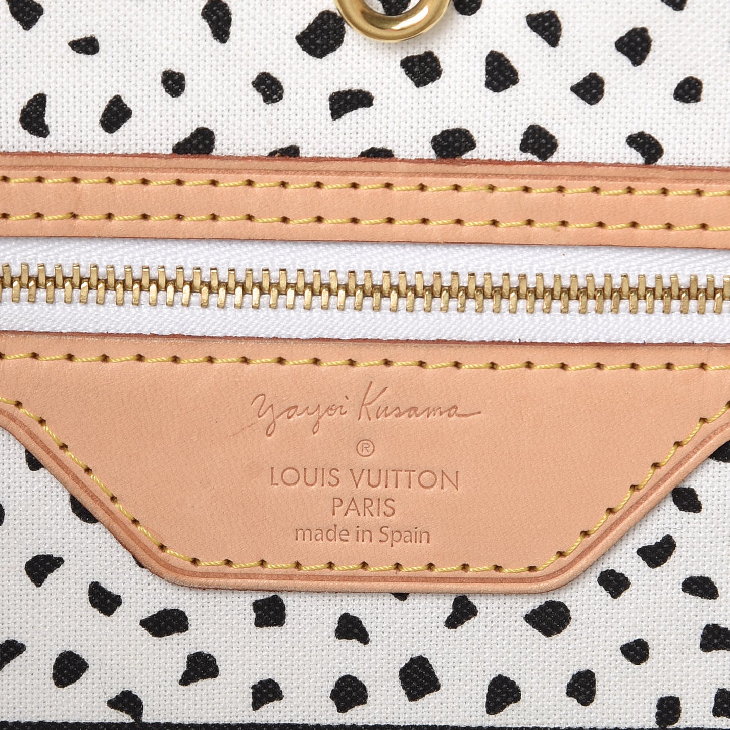 Monogram Kusama Waves Neverfull MM White