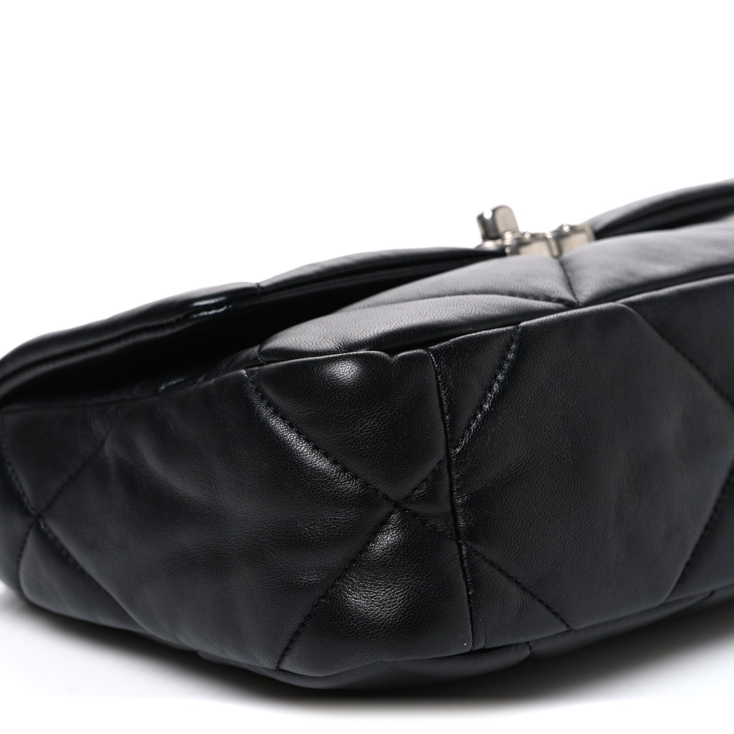 Lambskin Quilted Medium Chanel 19 Flap Black