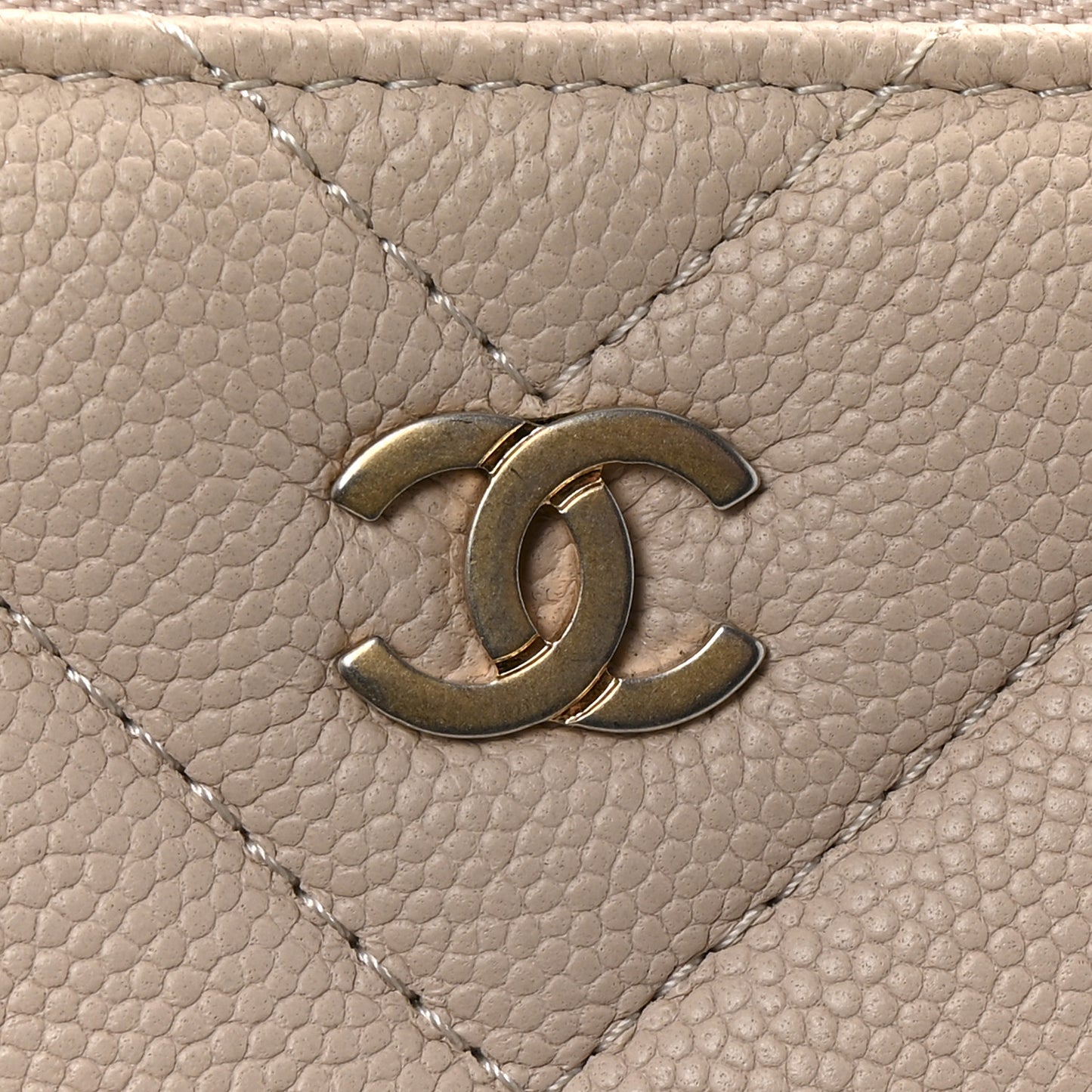 Caviar Chevron Quilted Medium Zip Pouch Light Beige