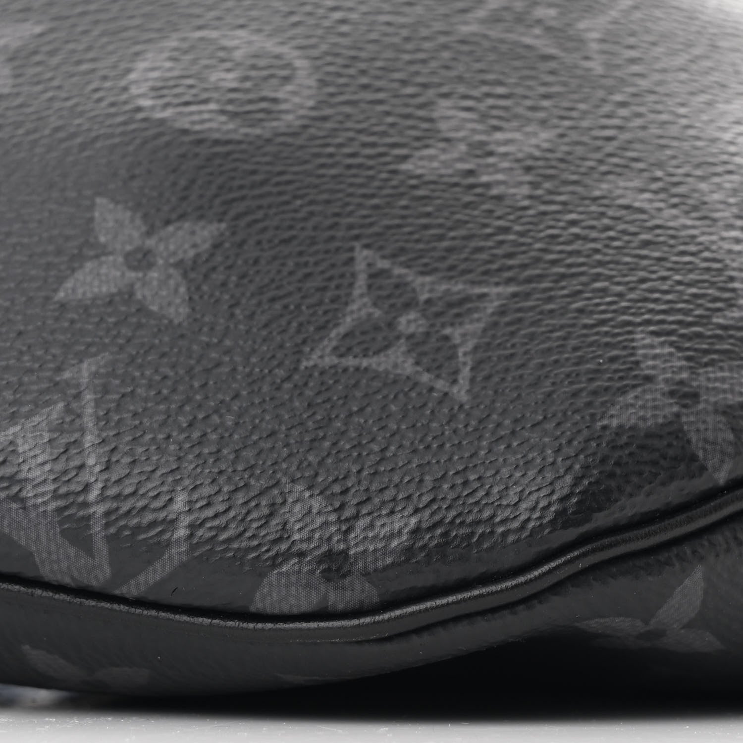 Louis Vuitton Monogram Eclipse Discovery Bumbag PM 8 of 10