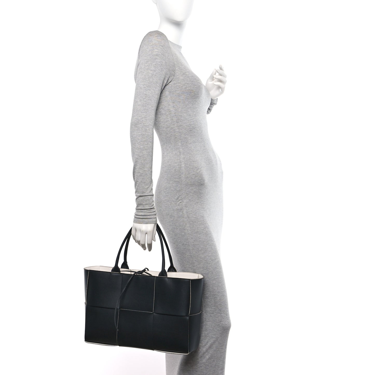 Nappa Maxi Intrecciato Medium Arco Tote Black White