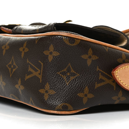 Louis Vuitton Monogram Hudson PM 9 of 13