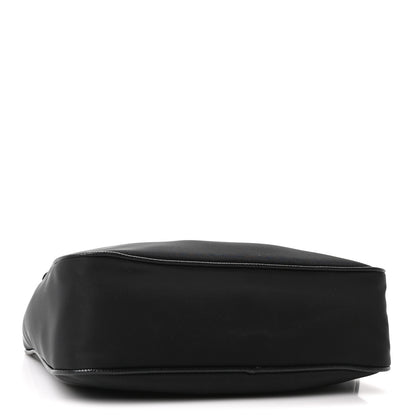 Prada Nylon Re-Edition 2005 Shoulder Bag Black 3 of 9