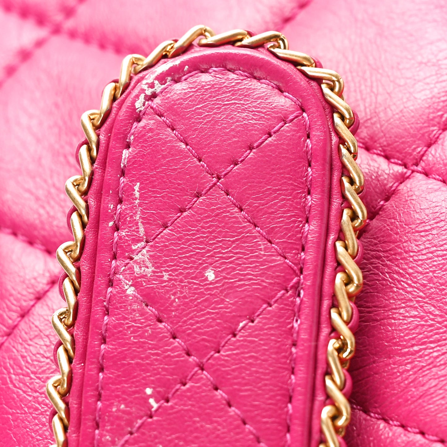 Lambskin Quilted Chain CC Mini Camera Case Fuchsia