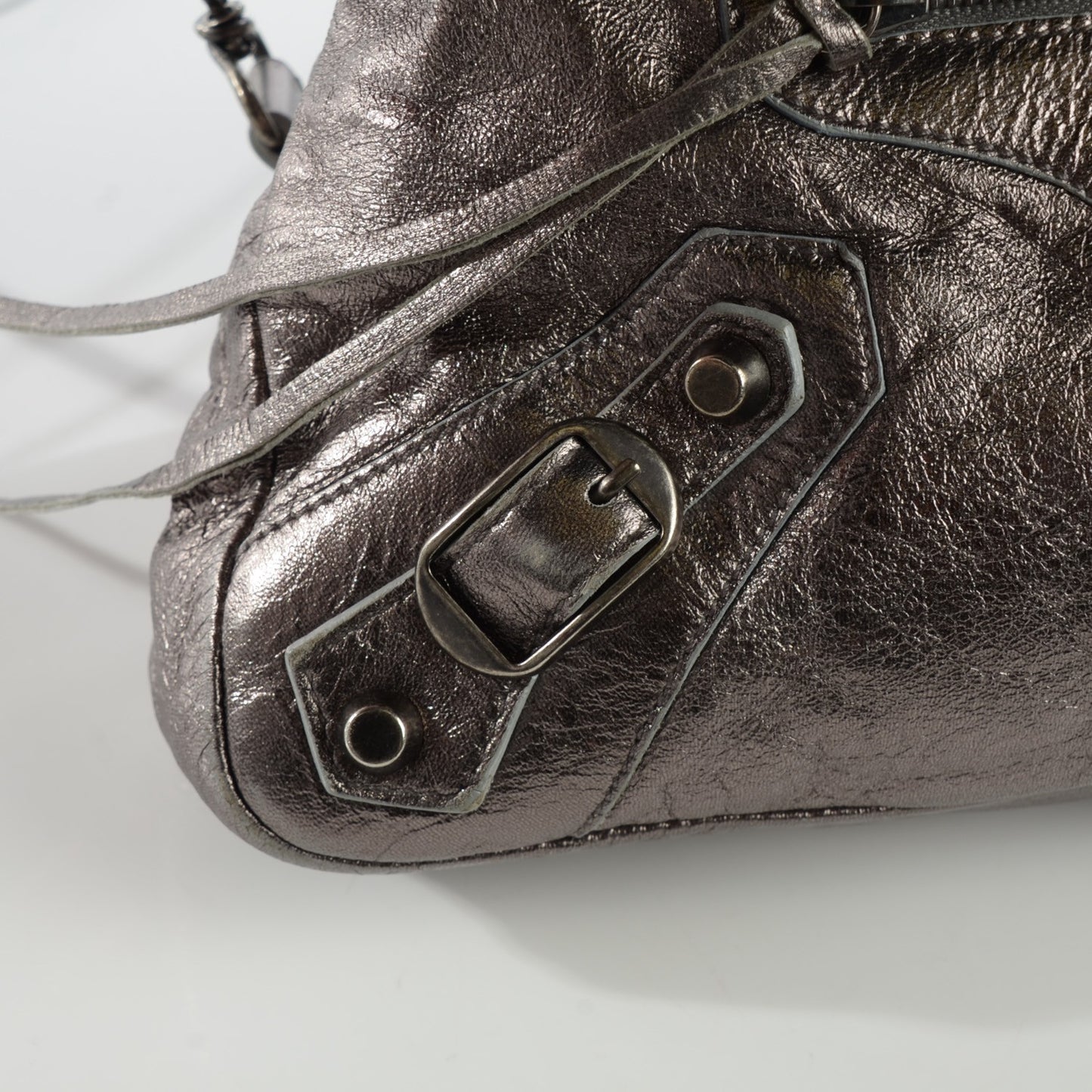 Agneau Classic Hardware First Pewter