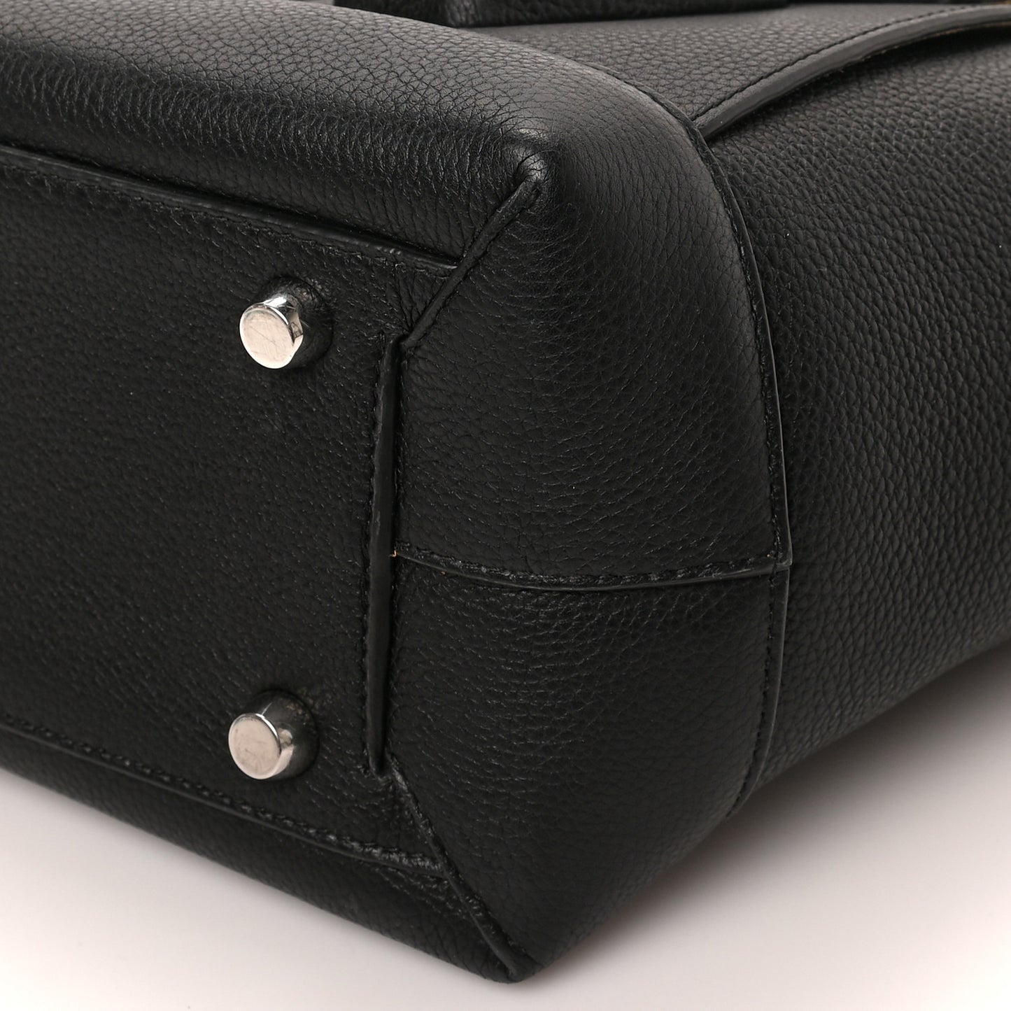 Grained Calfskin Maxi Intrecciato Medium Arco Black