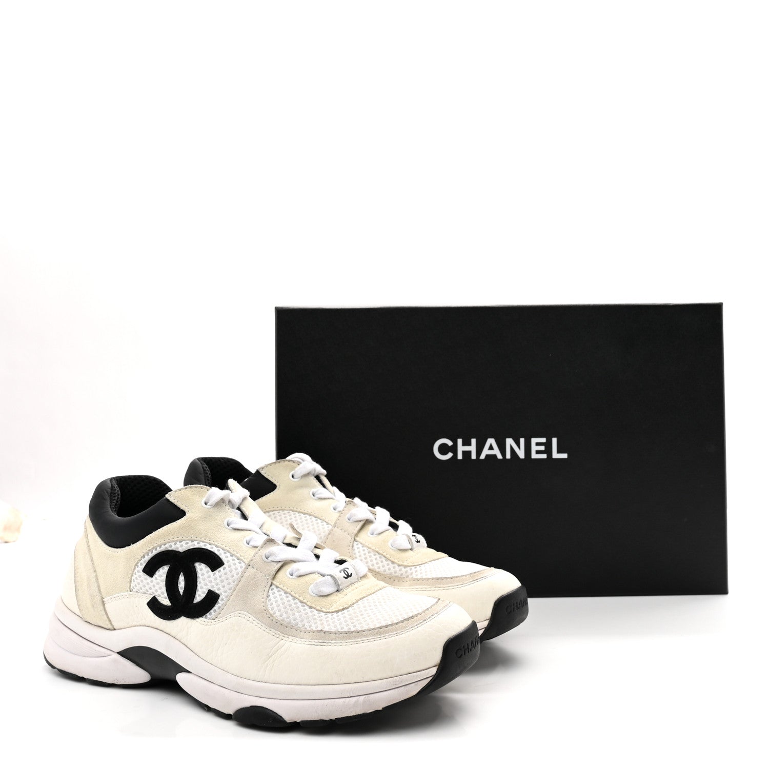 Chanel Mesh Suede Calfskin Grained Calfskin Womens CC Sneakers 39.5 White Black 9 of 9