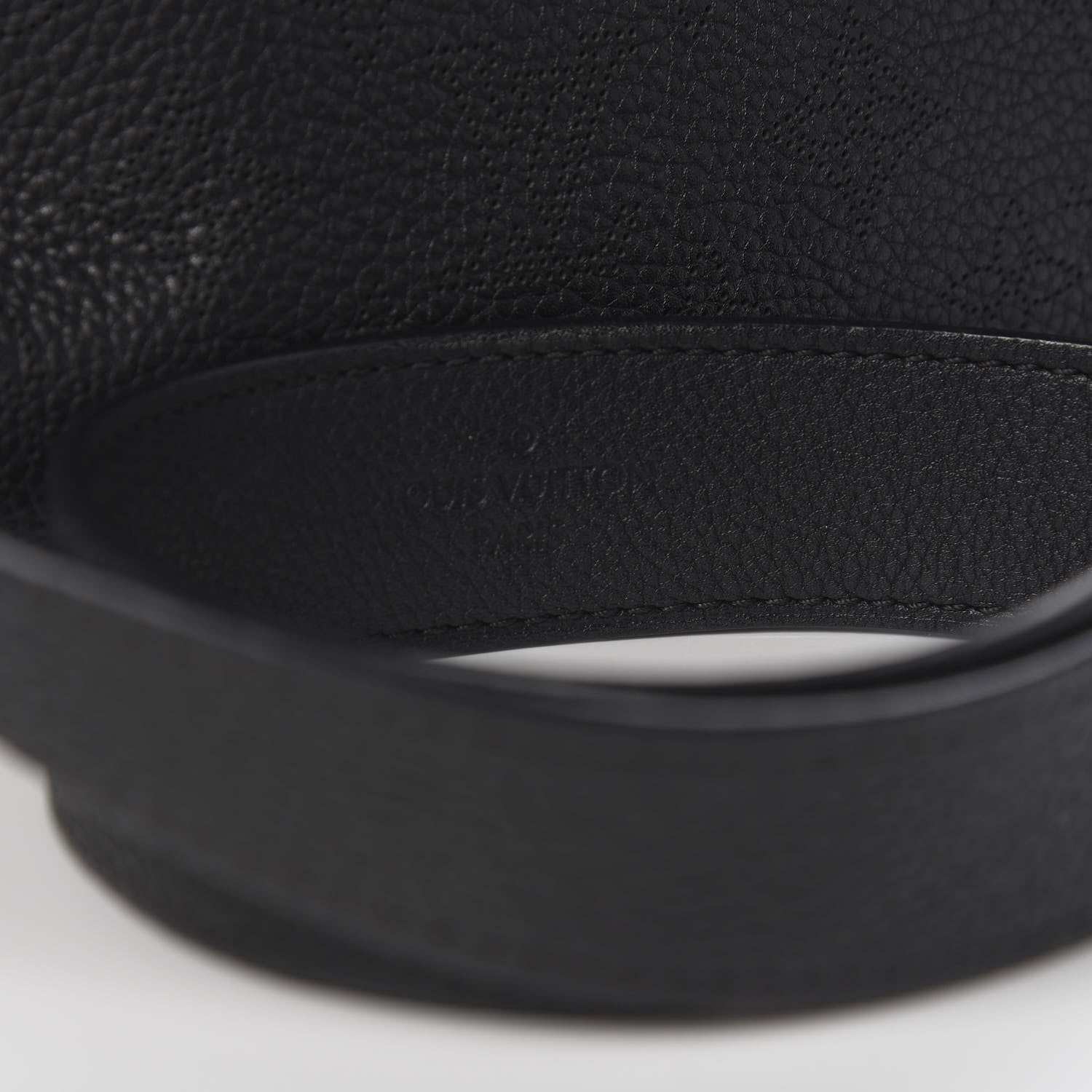 Louis Vuitton Mahina Babylone Chain BB Black 9 of 13