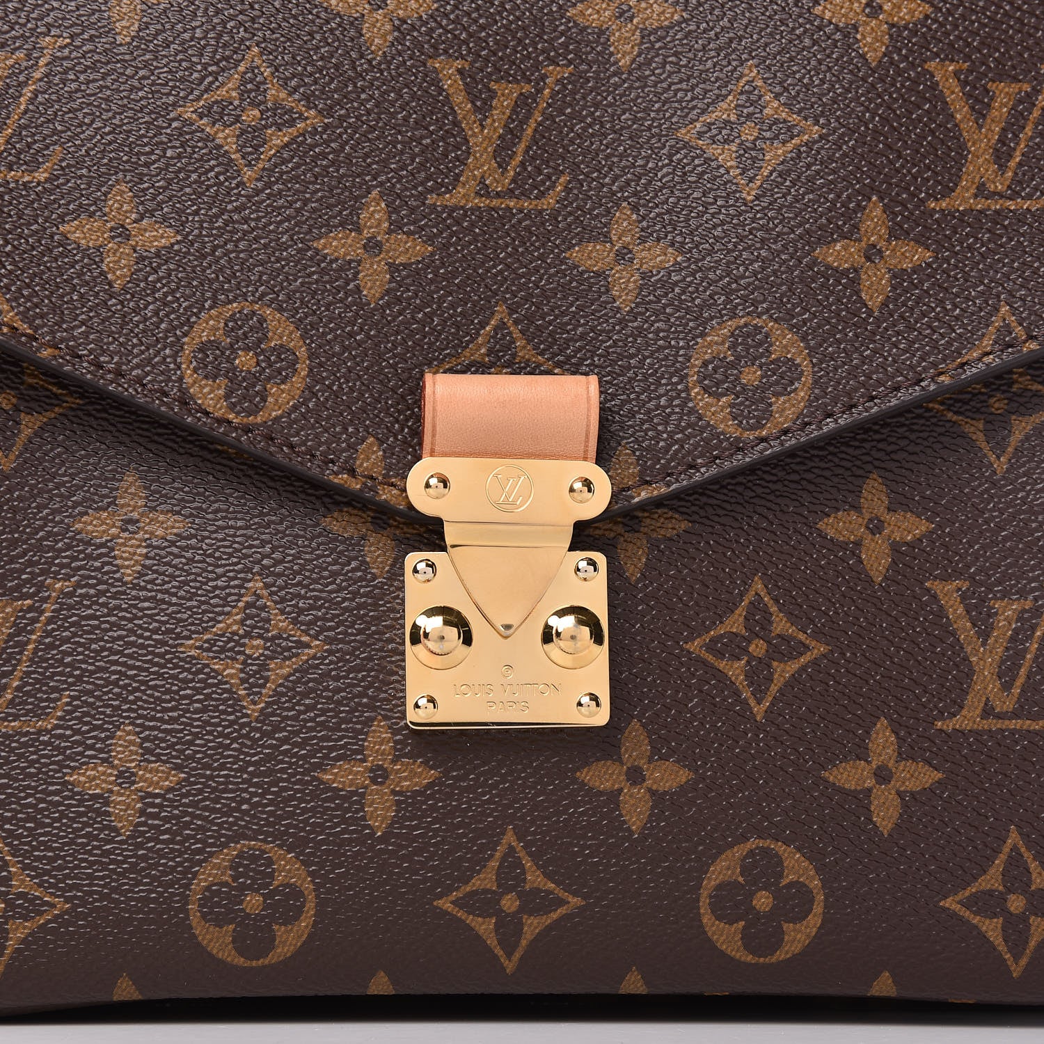 Louis Vuitton Monogram Pochette Metis 7 of 9
