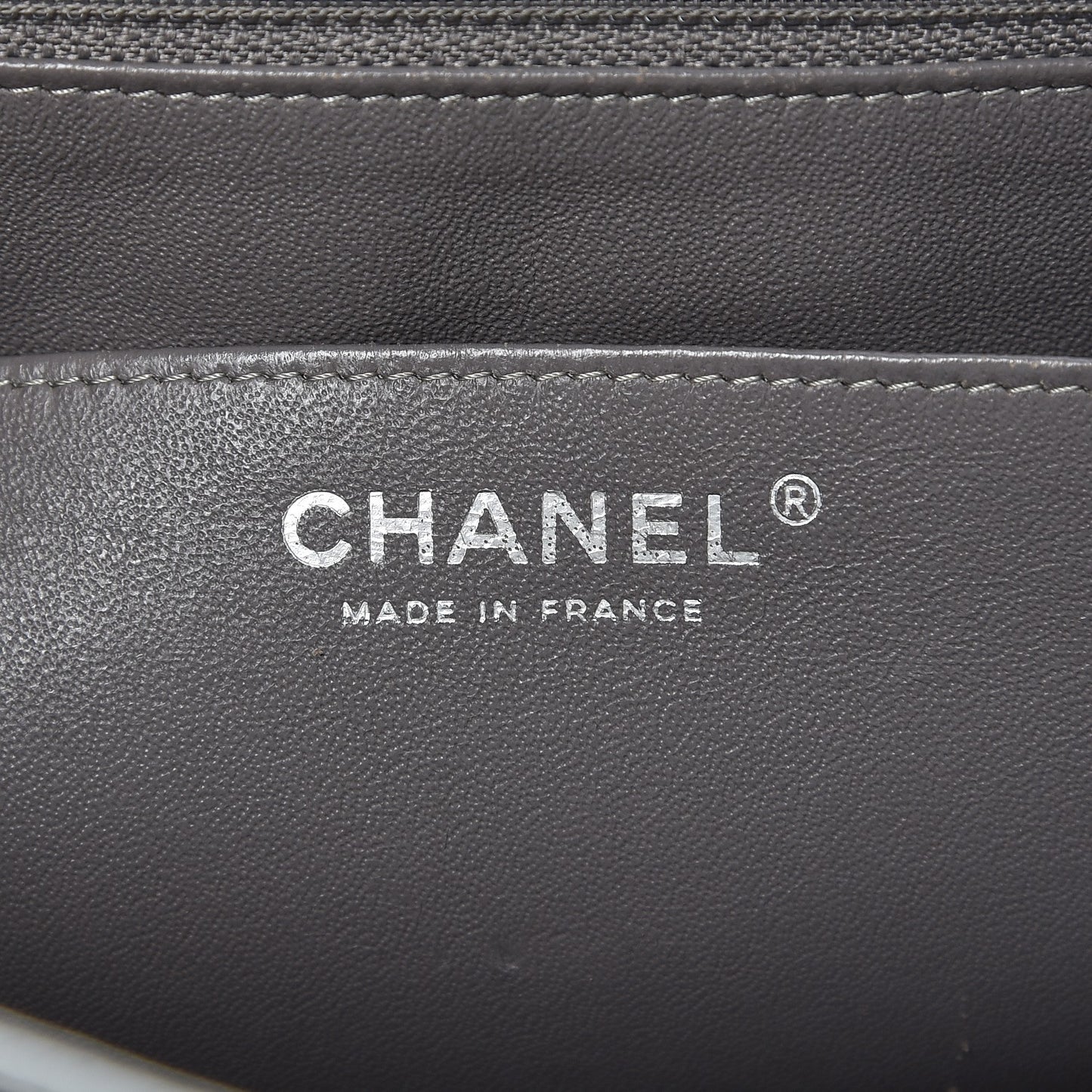 Caviar Quilted Maxi Single Flap Grey
