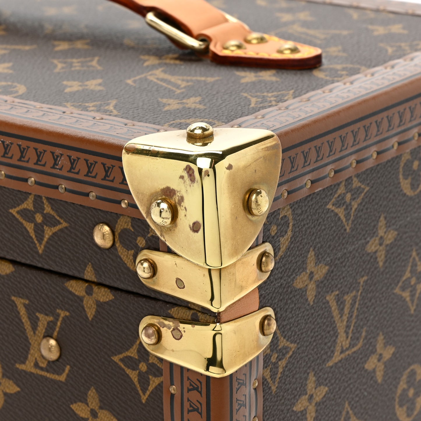 Monogram Boite Flacons Beauty Train Trunk Case