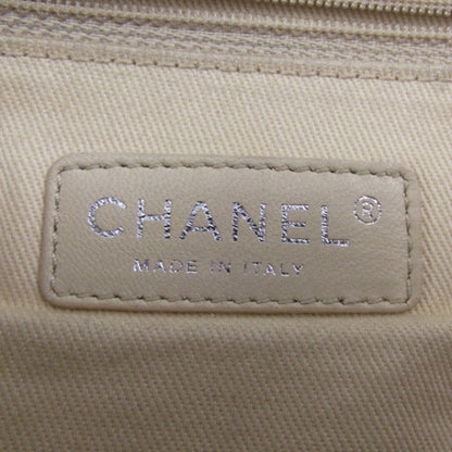 Chanel Caviar Maxi Flap Messenger Bag Black 7 of 12