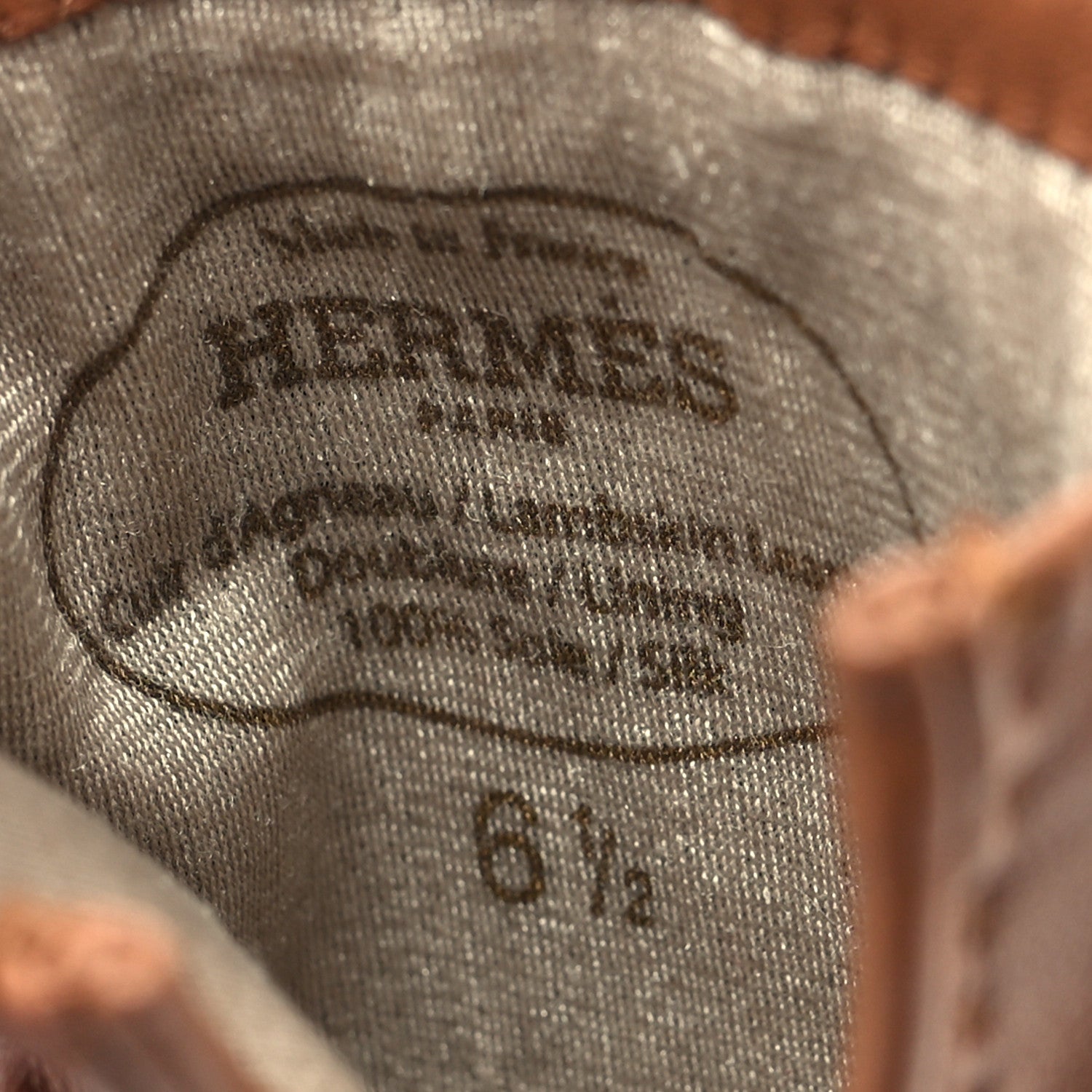 Hermes Lambskin Soya Kelly Lock Gloves 6.5 Brown 3 of 3