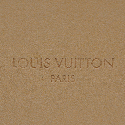 Louis Vuitton Monogram Ipad Case 7 of 7