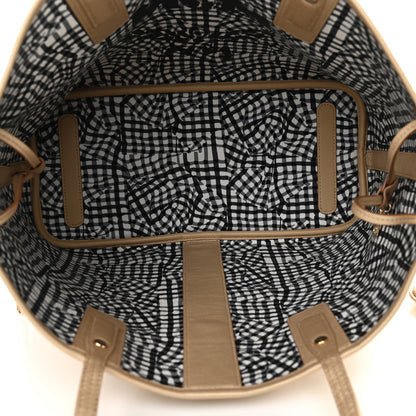 MCM Metallic Visetos Medium Liz Reversible Shopper Tote Gold 9 of 15