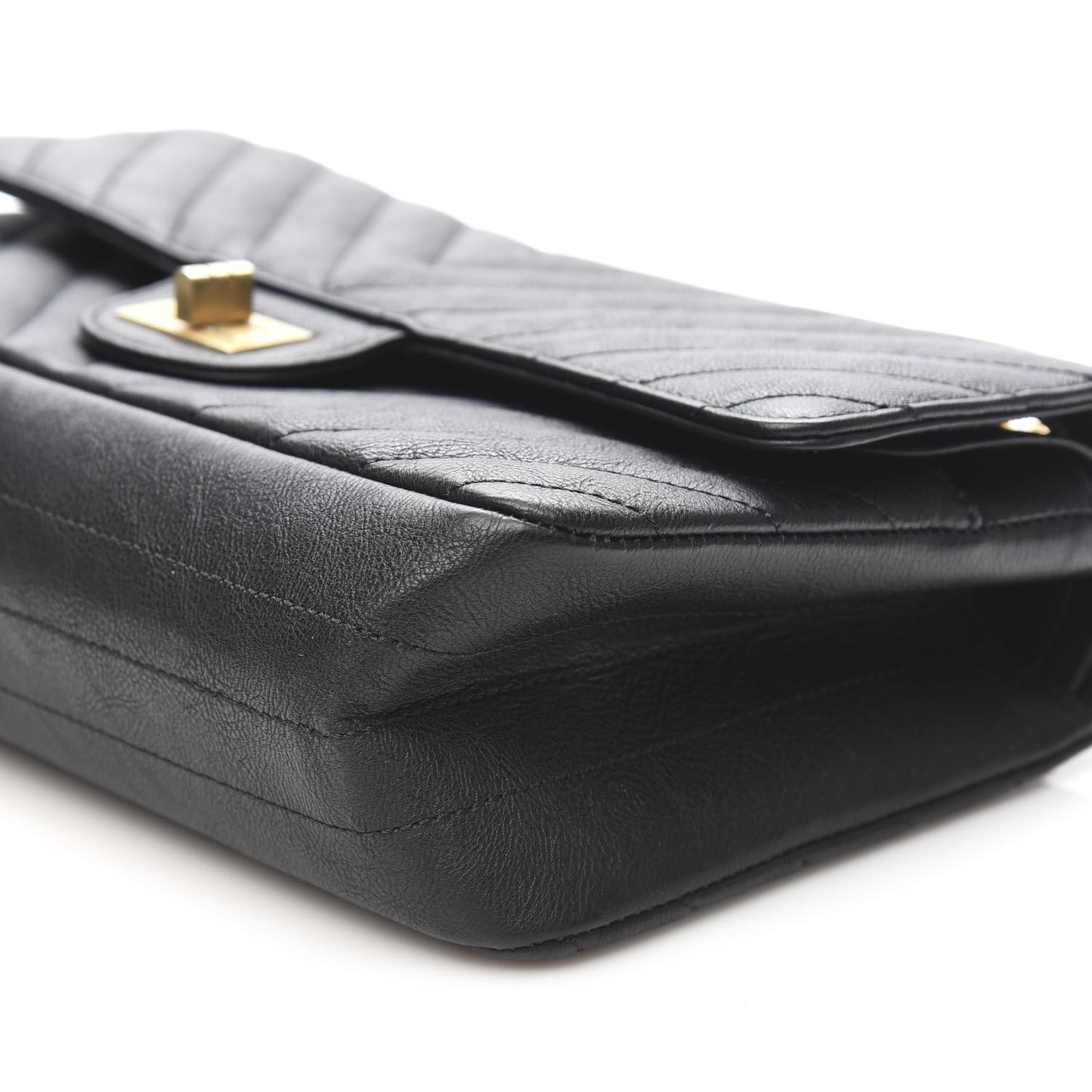 Sheepskin Chevron Quilted 2.55 Reissue 225 Flap Black