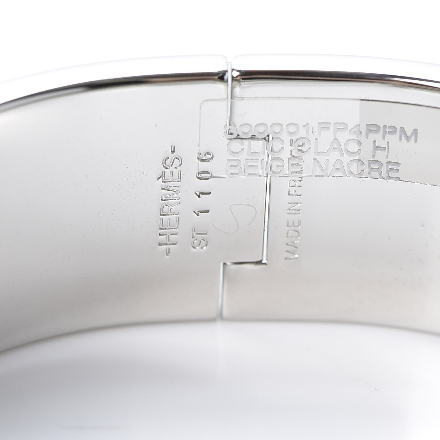 Hermes Enamel Wide Clic Clac H Bracelet PM Beige Nacre 3 of 3