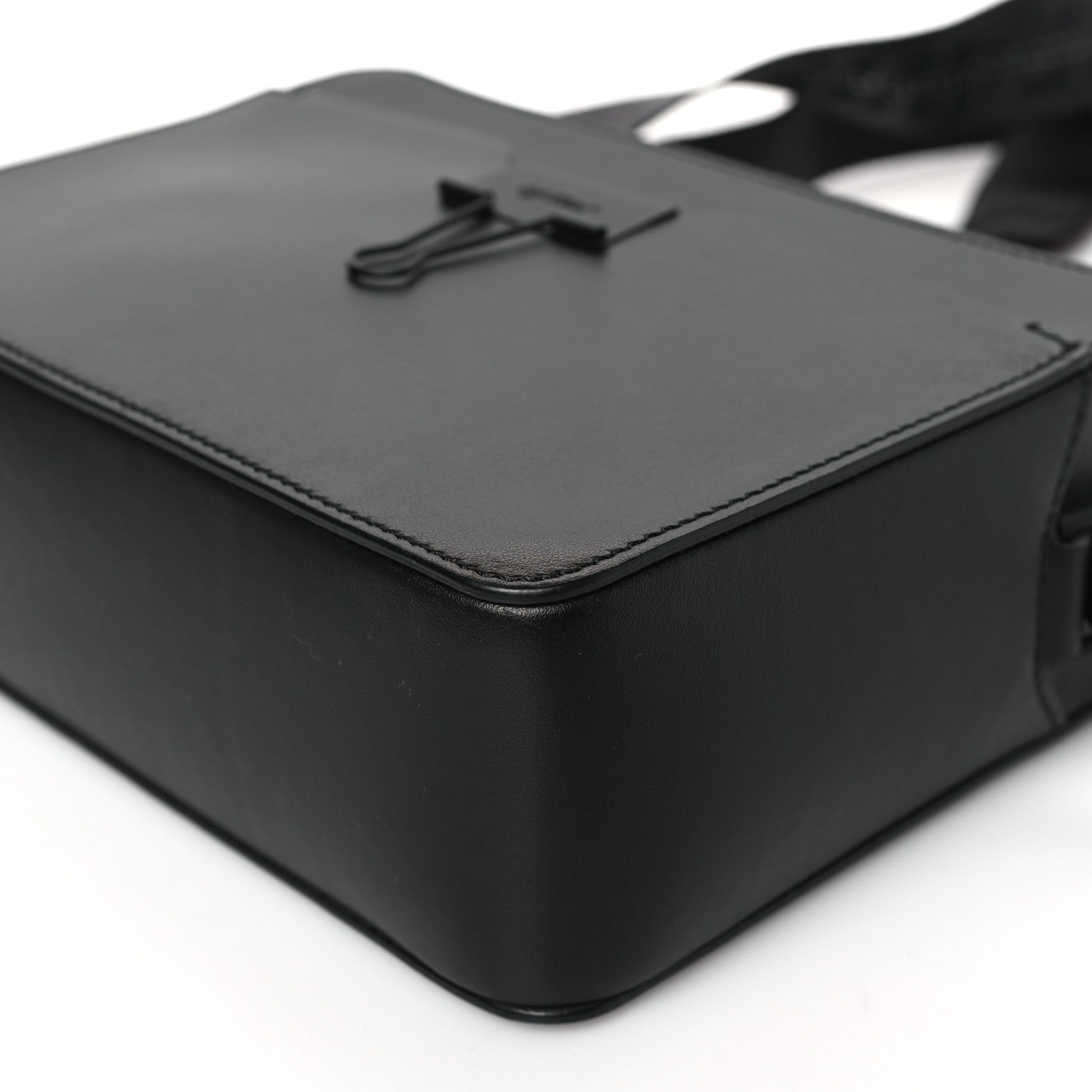 Off-White Calfskin Diag Binder Clip Camera Belt Bag Black 8 of 8