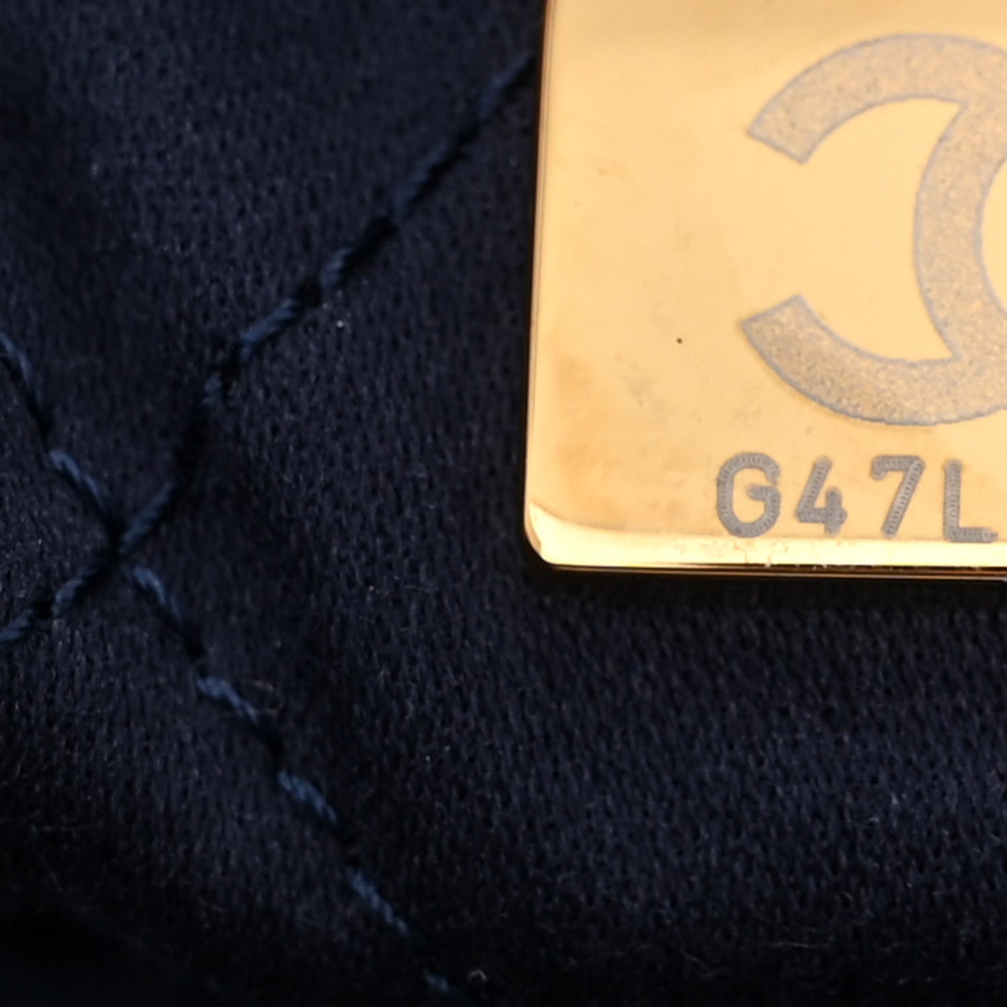 Shiny Calfskin Quilted Chanel 22 Navy Blue