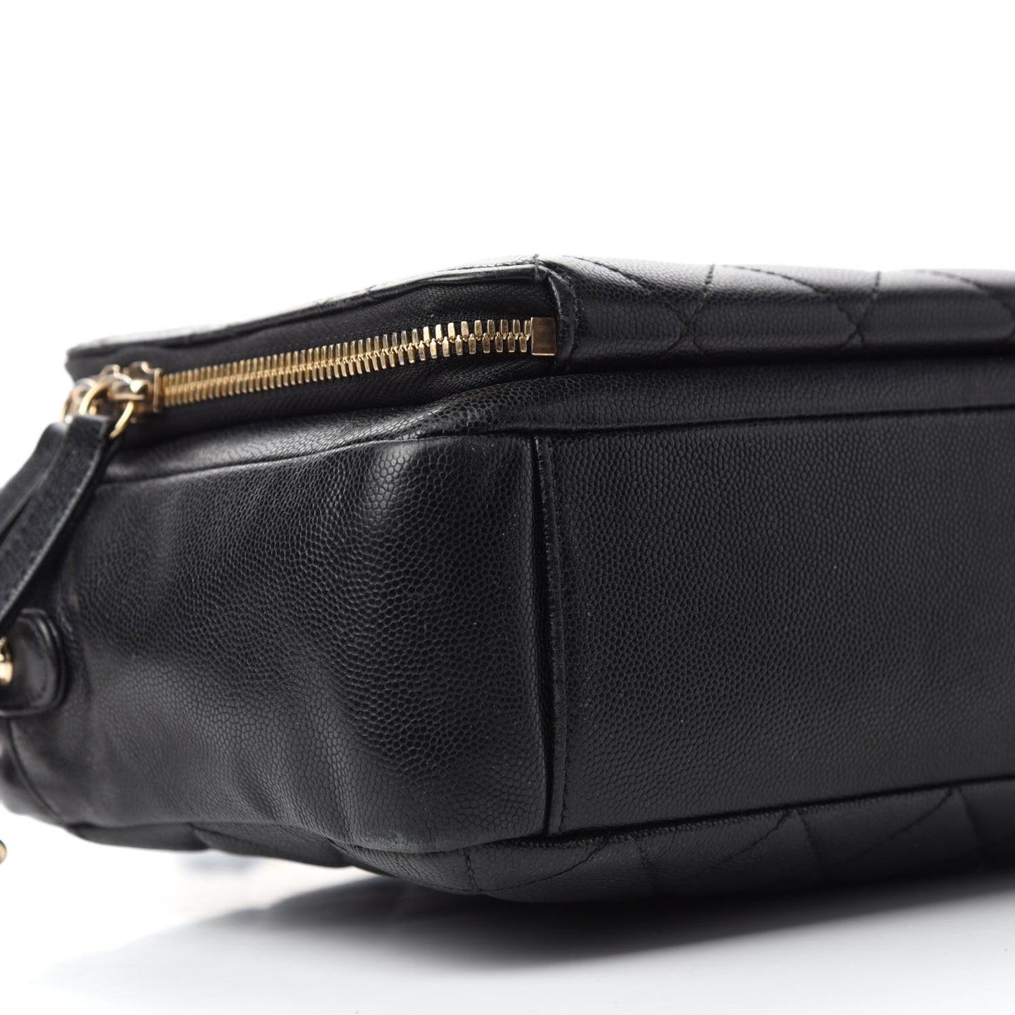 Caviar Quilted Medium Business Affinity Camera Case Black