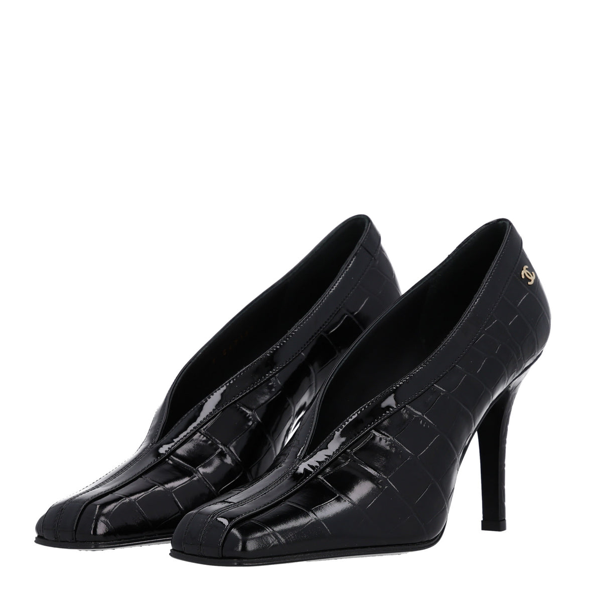 Crocodile Embossed Patent Calfskin Pumps 37.5 Black