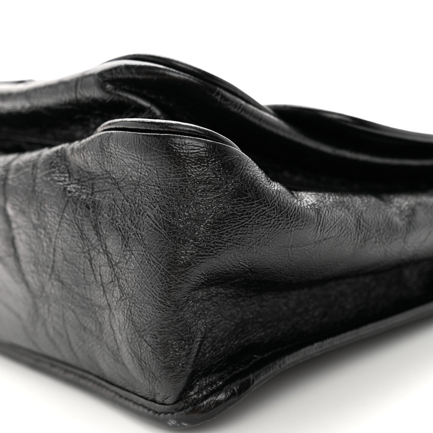 Saint Laurent Crinkled Calfskin Matelasse Monogram Medium Niki Chain Satchel Black 9 of 9