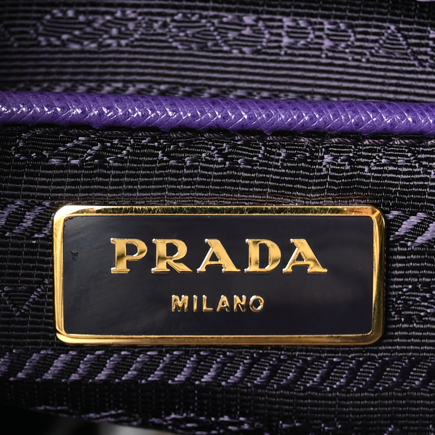 Saffiano Lux Parabole Tote Viola