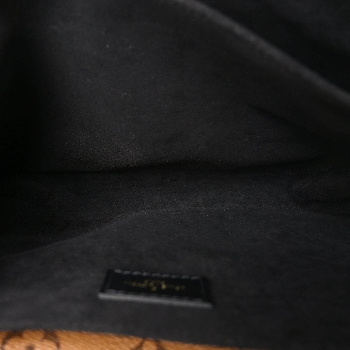 Reverse Monogram Pochette Metis