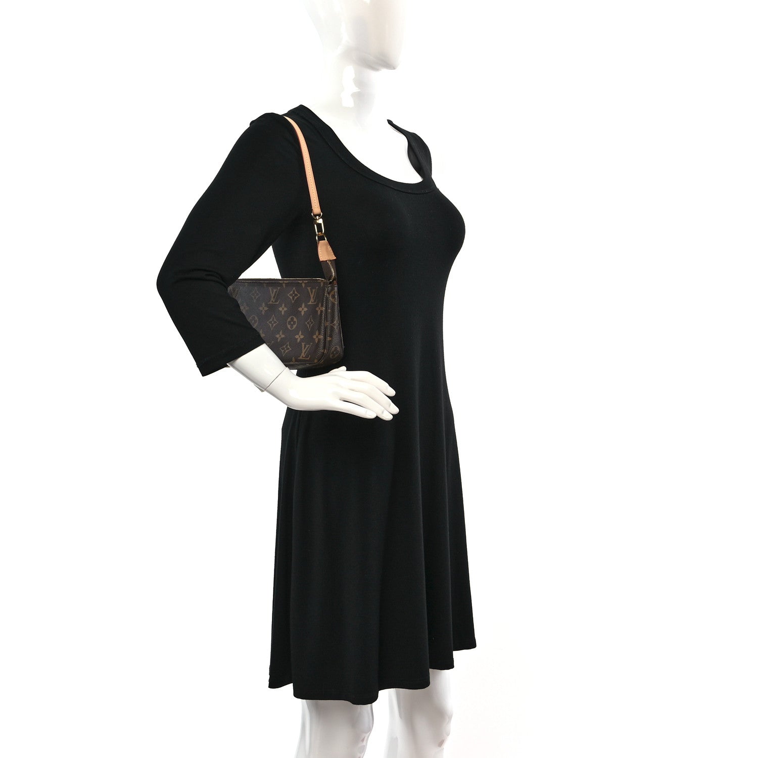 Louis Vuitton Monogram Pochette Accessories NM 3 of 8