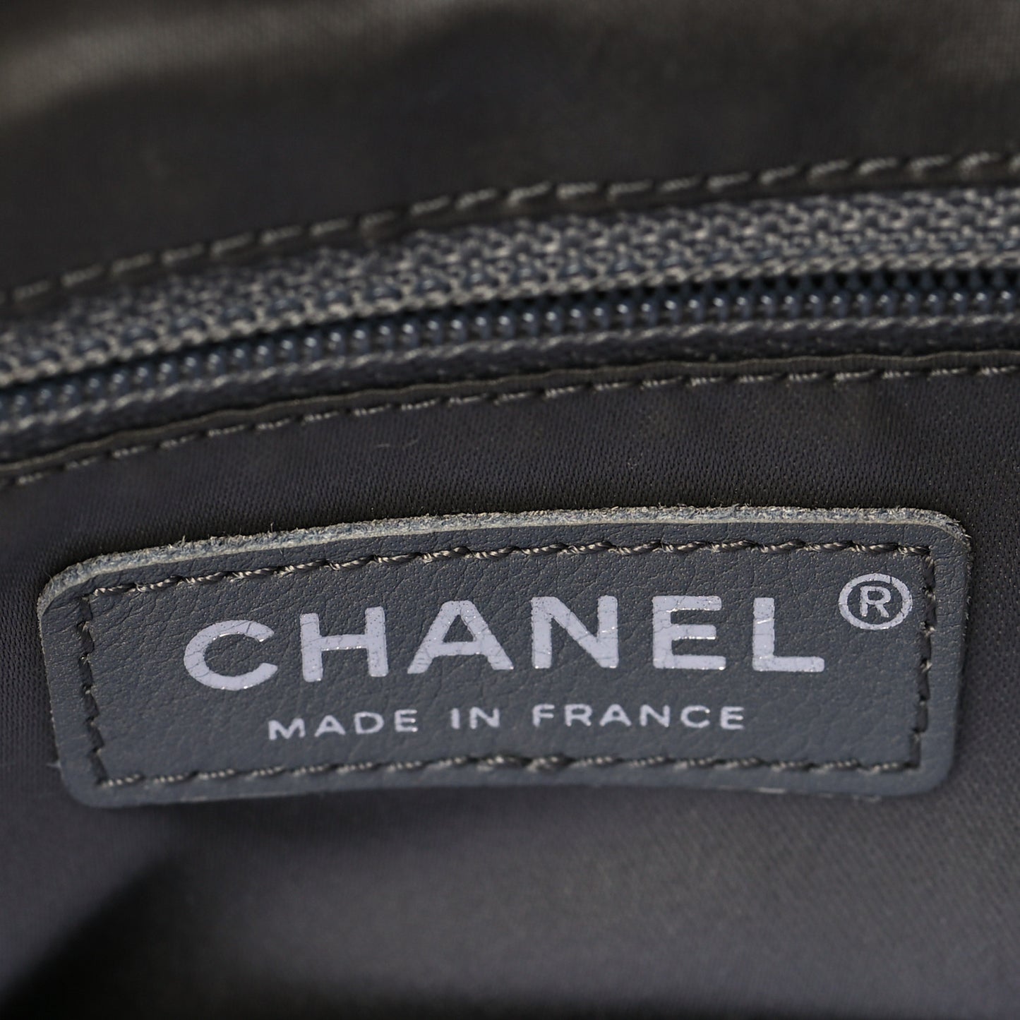 Calfskin Small Rock and Chain Flap Black