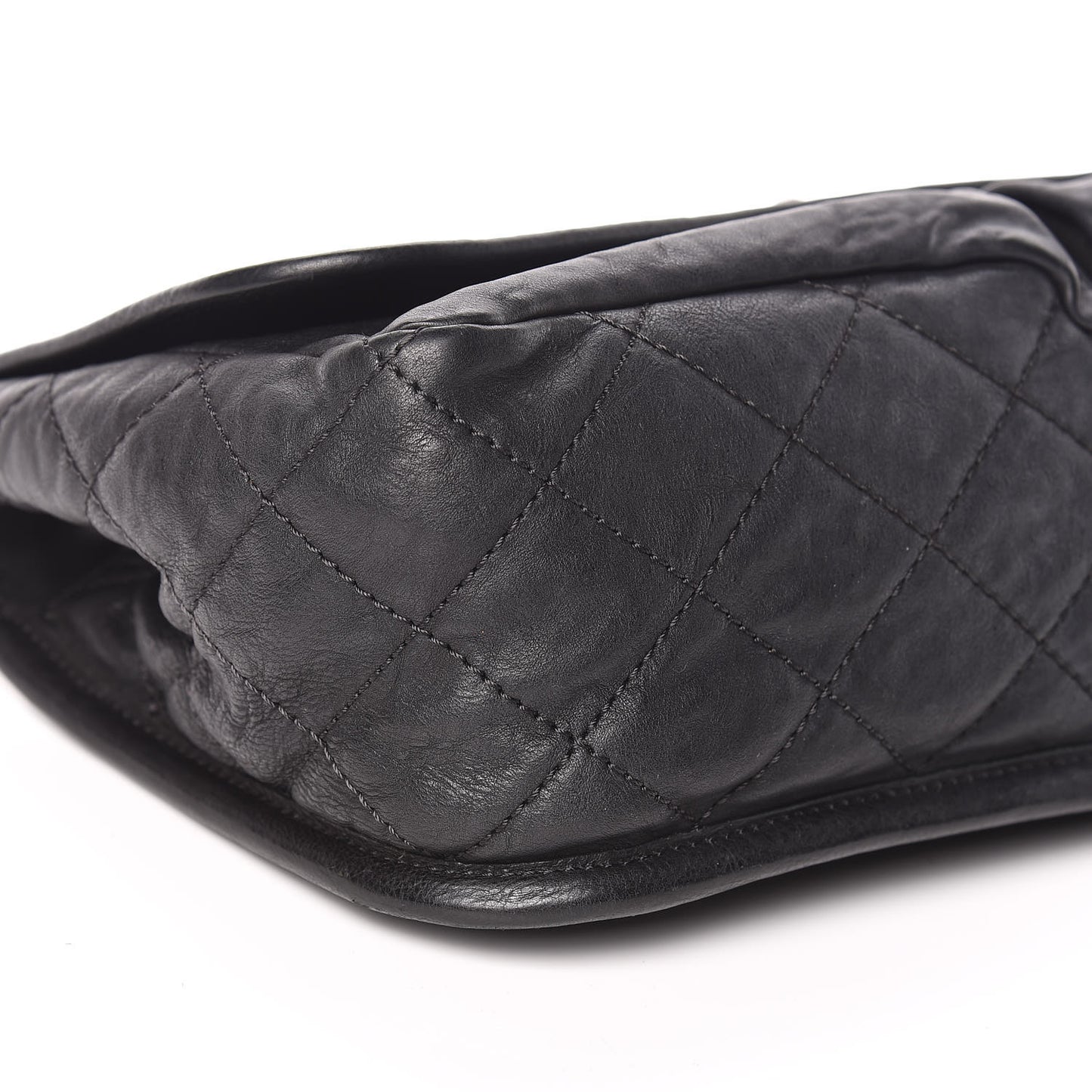 Calfskin Medium Natural Beauty Flap Black