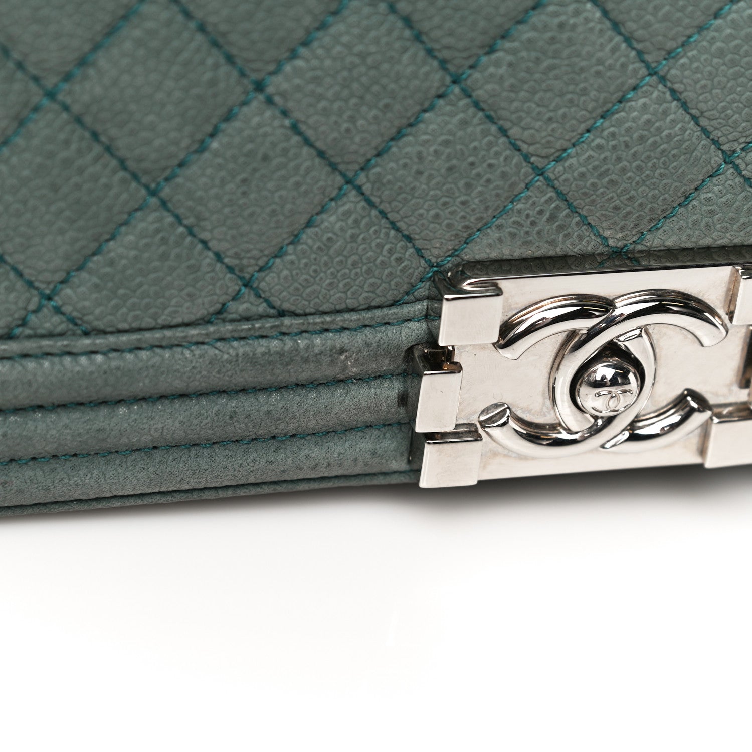 Chanel Iridescent Caviar Quilted Medium Boy Flap Green 20 of 21